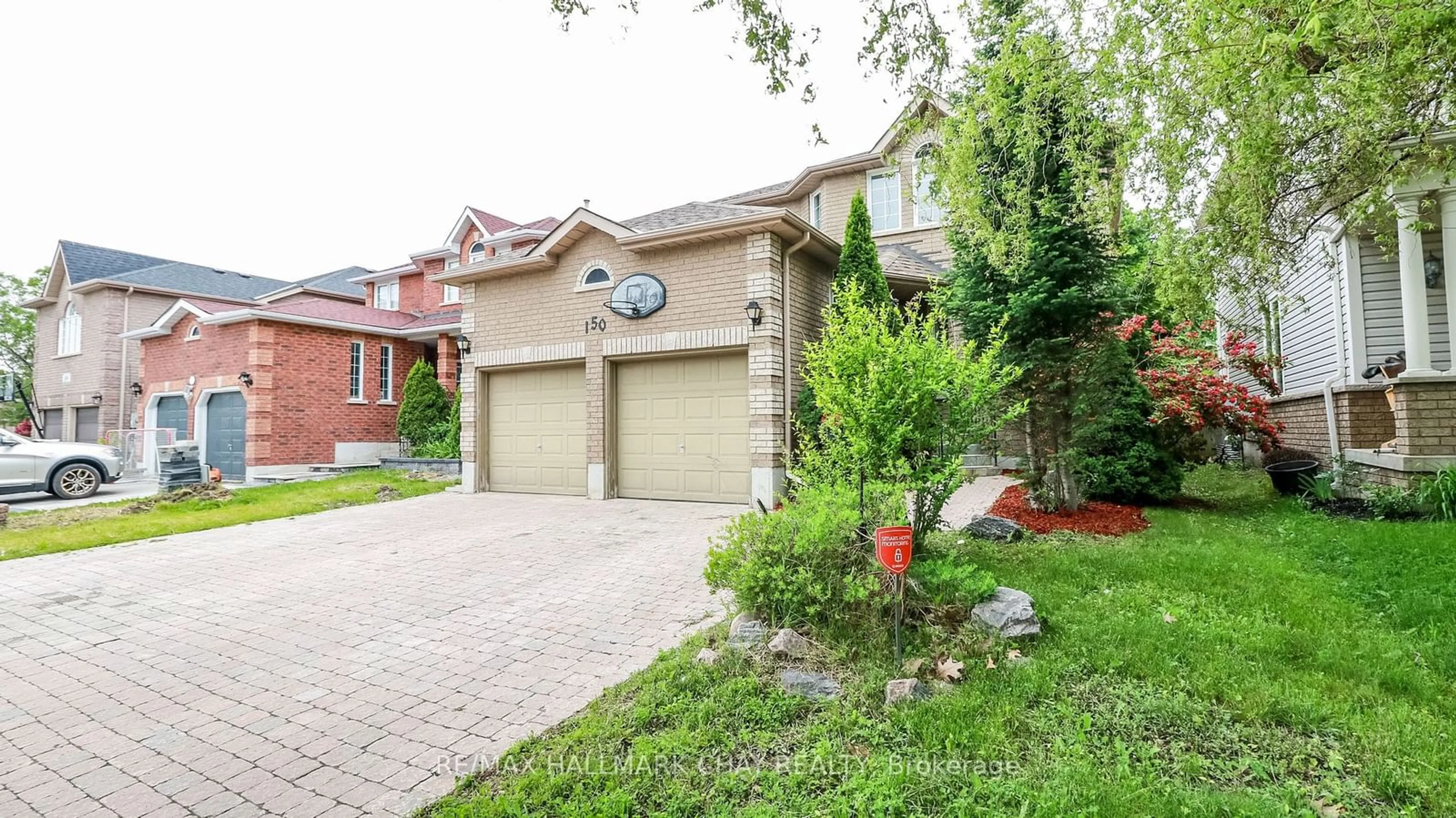 Home with brick exterior material for 150 Birkhall Pl, Barrie Ontario L4N 0K8