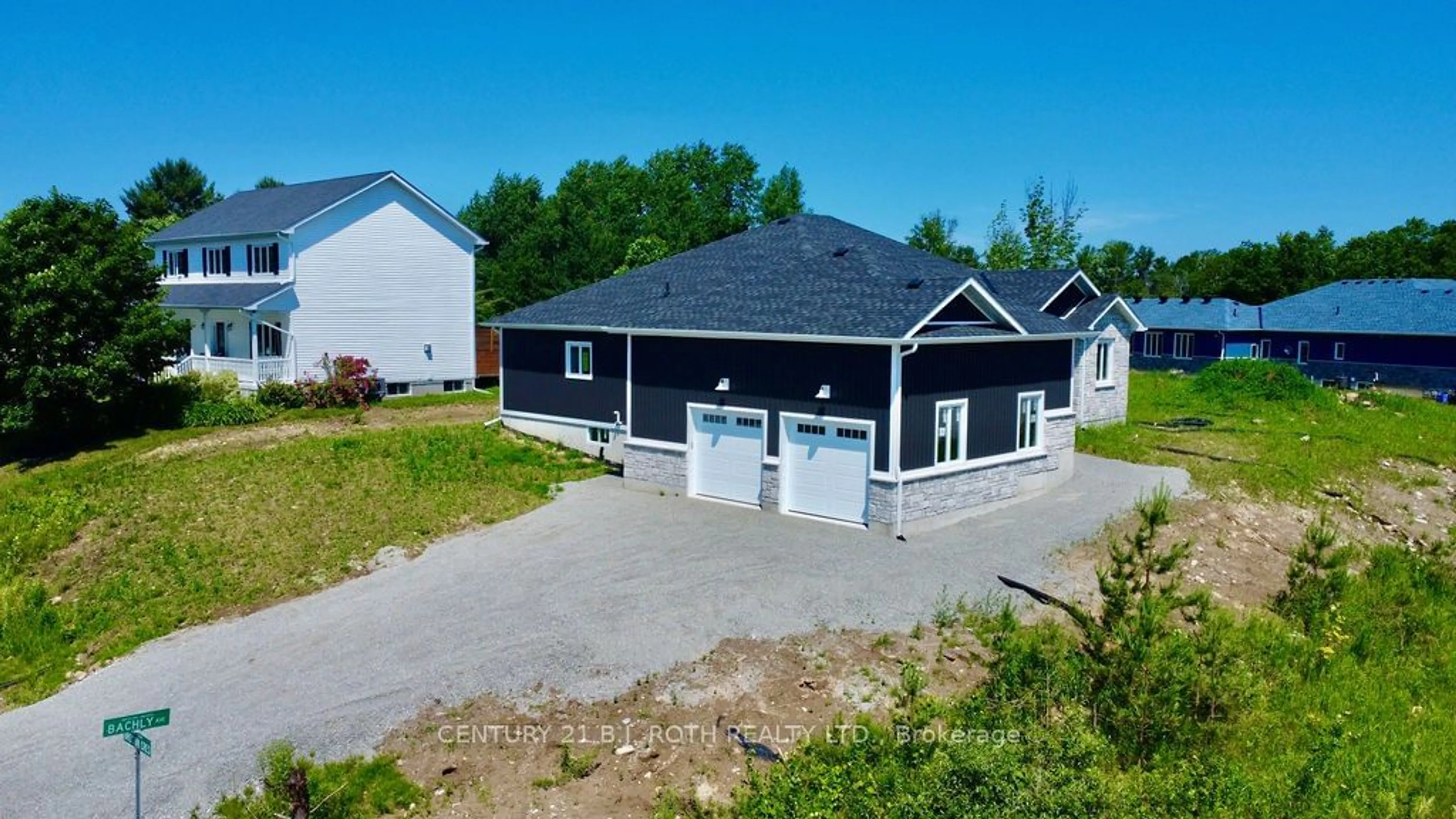 Frontside or backside of a home for 1 Brechin Cres, Oro-Medonte Ontario L0K 1N0