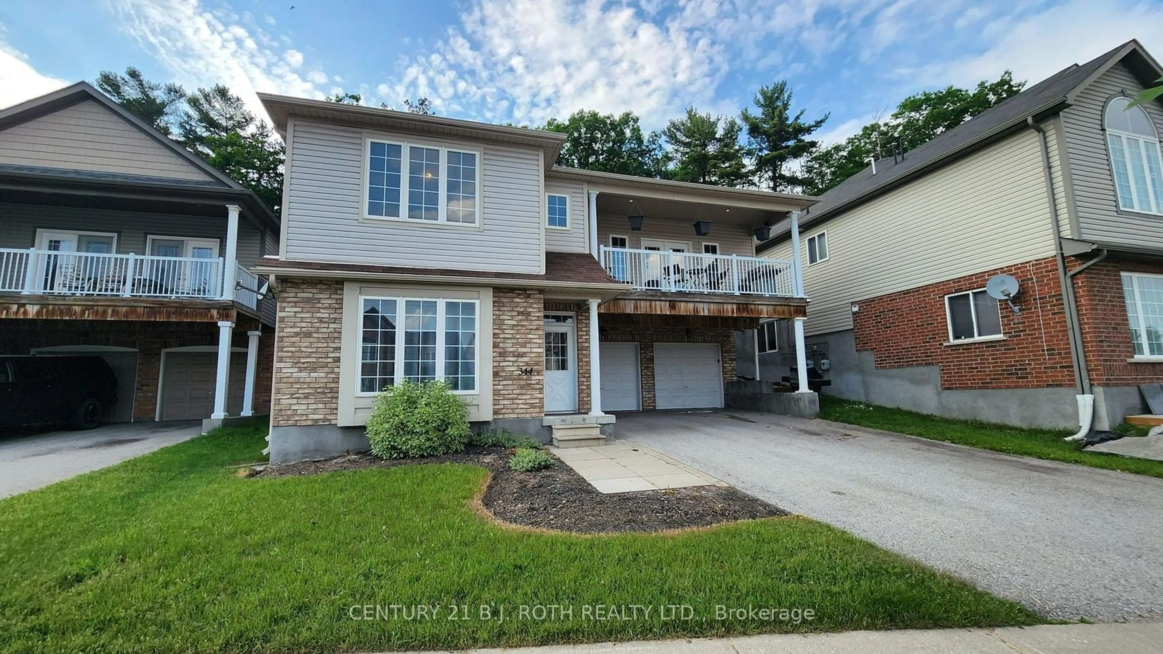 Frontside or backside of a home for 344 Edgehill Dr, Barrie Ontario L4N 9X4