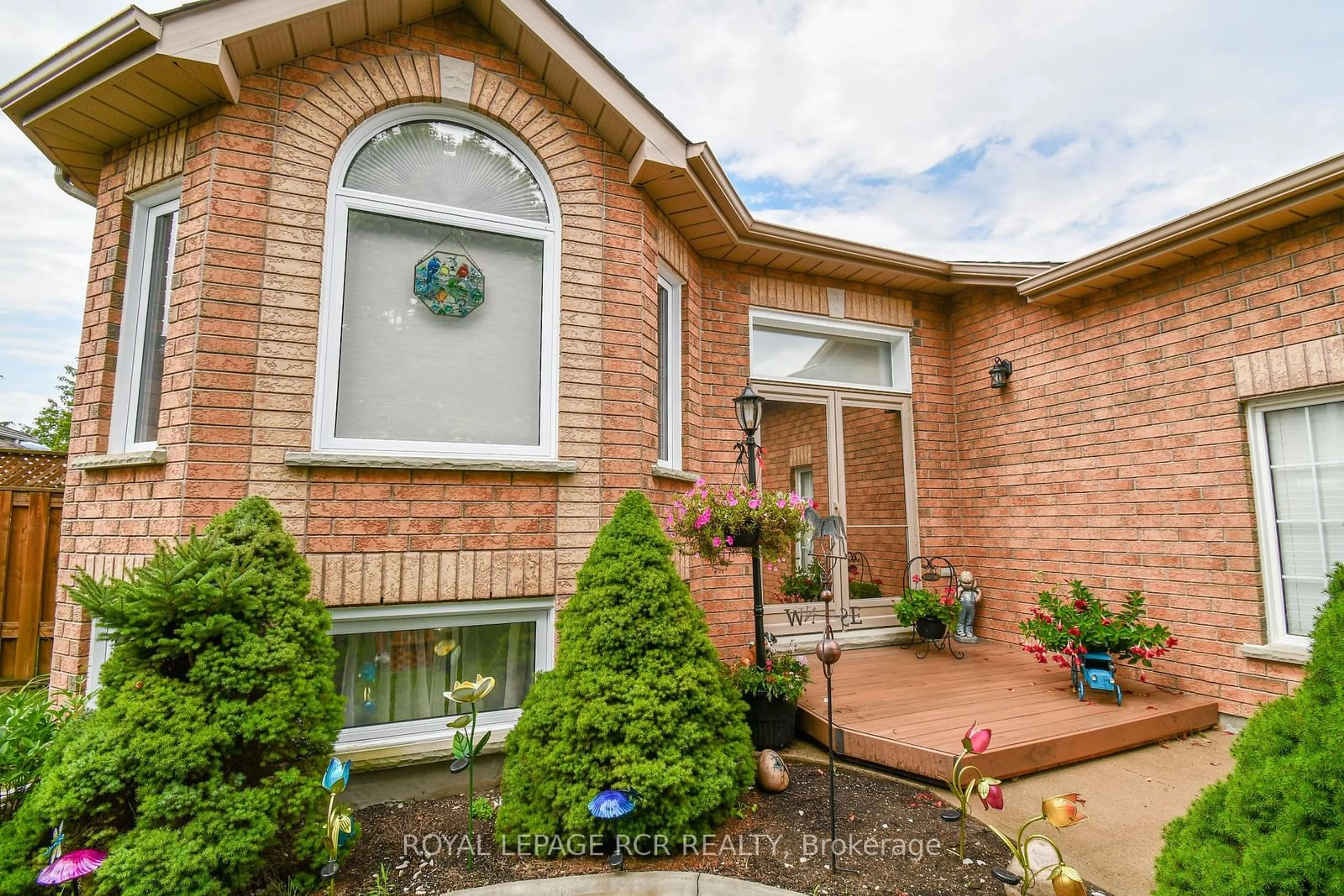 Home with brick exterior material for 30 Marsellus Dr, Barrie Ontario L4N 8S6