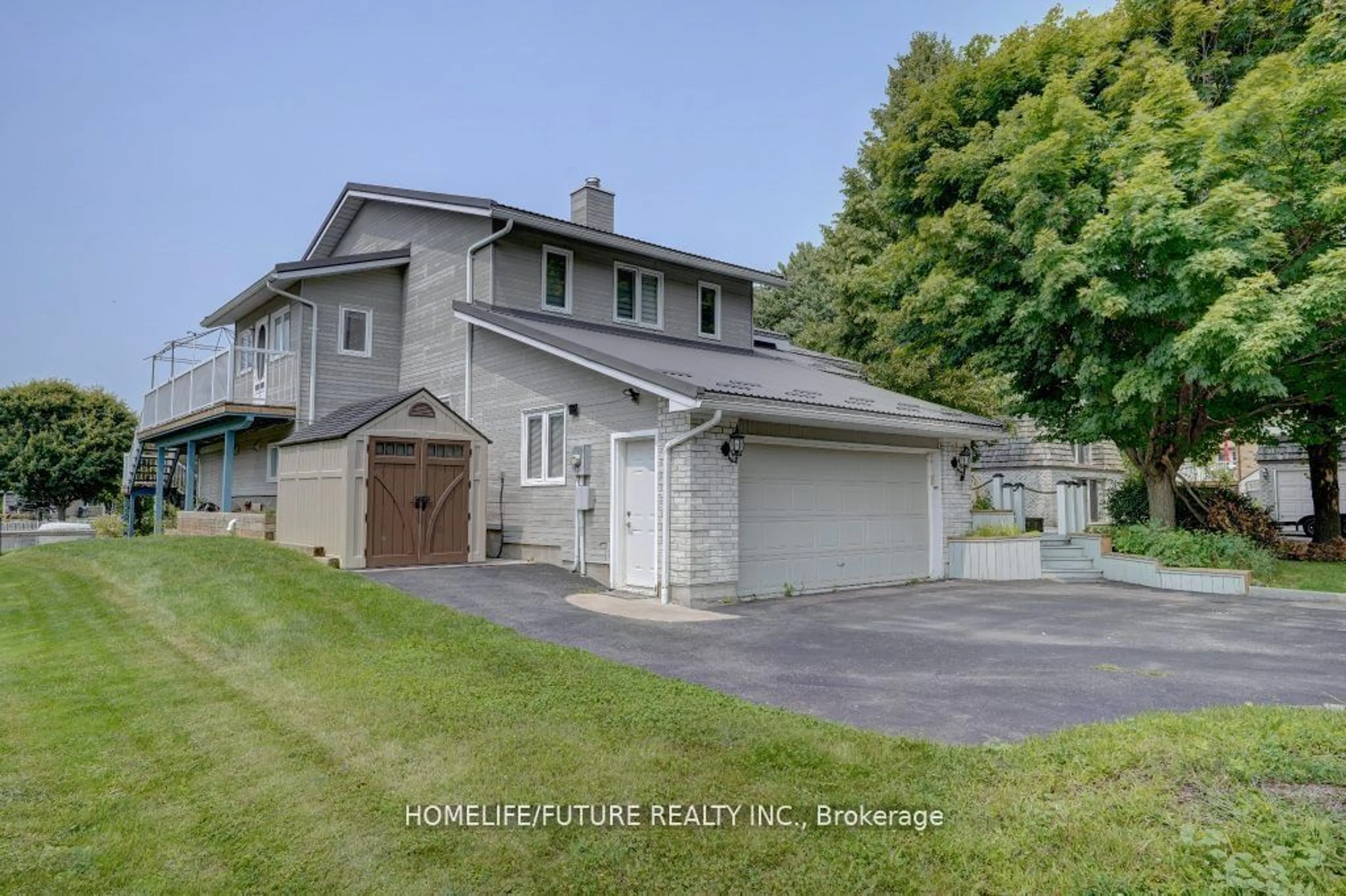 Frontside or backside of a home, the street view for 20 South Island Tr, Ramara Ontario L0K 1B0