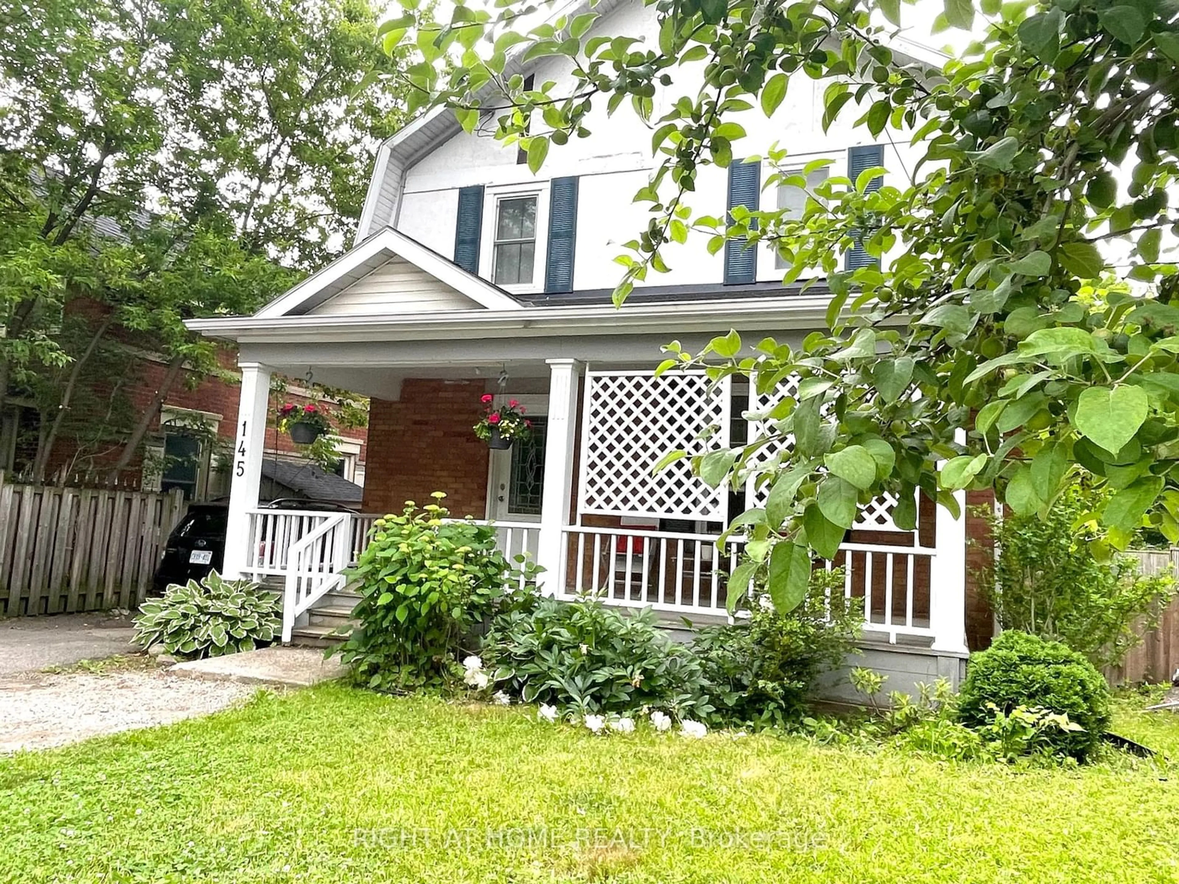 Outside view for 145 Coldwater Rd, Orillia Ontario L3V 3L7