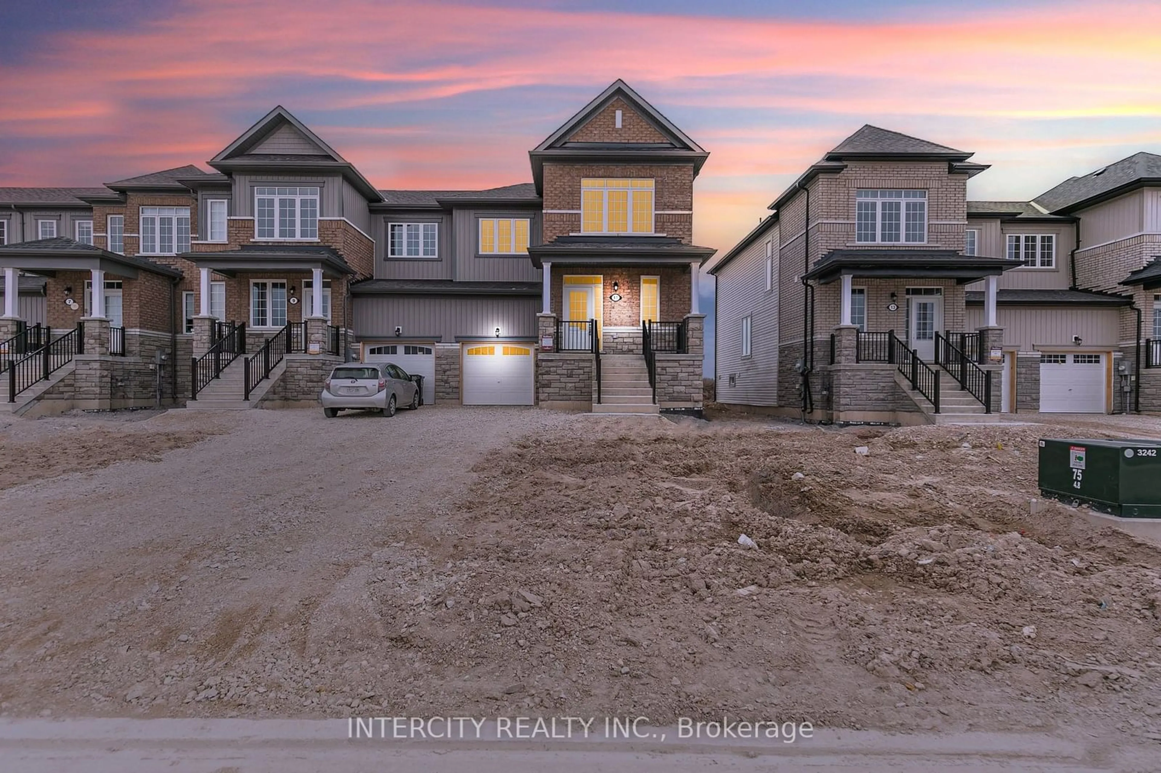 Frontside or backside of a home for 11 Carriage Lane, Wasaga Beach Ontario L9Z 0L8