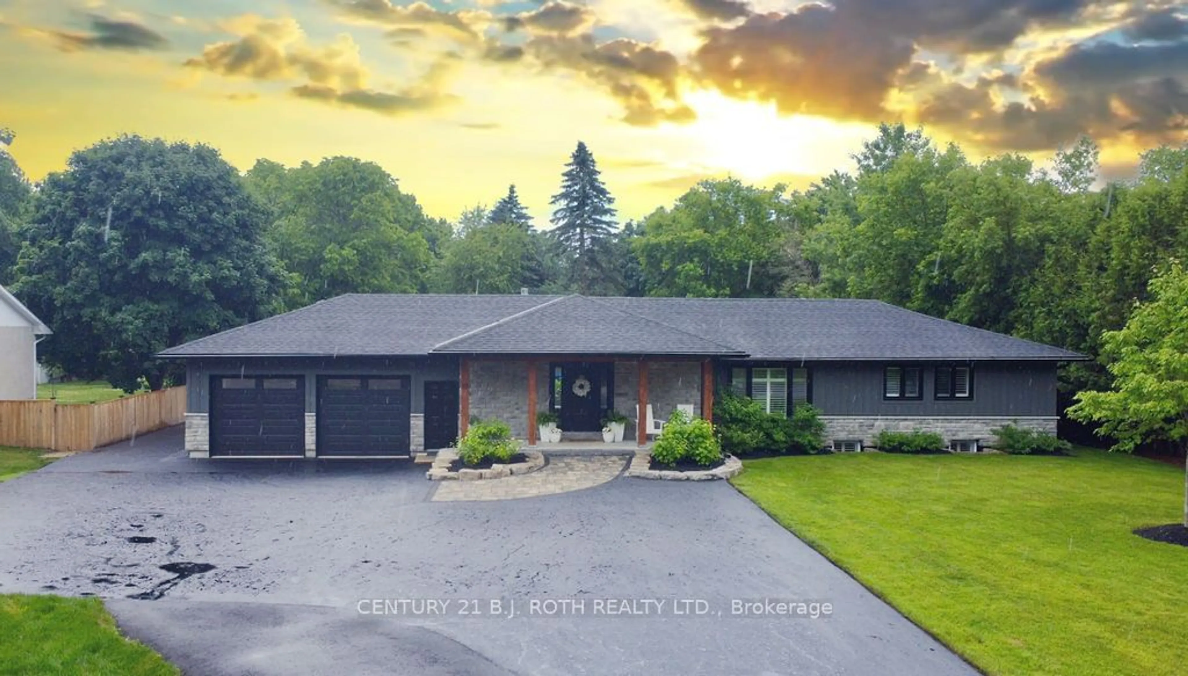 Frontside or backside of a home for 19 Wattie Rd, Springwater Ontario L9X 0P8