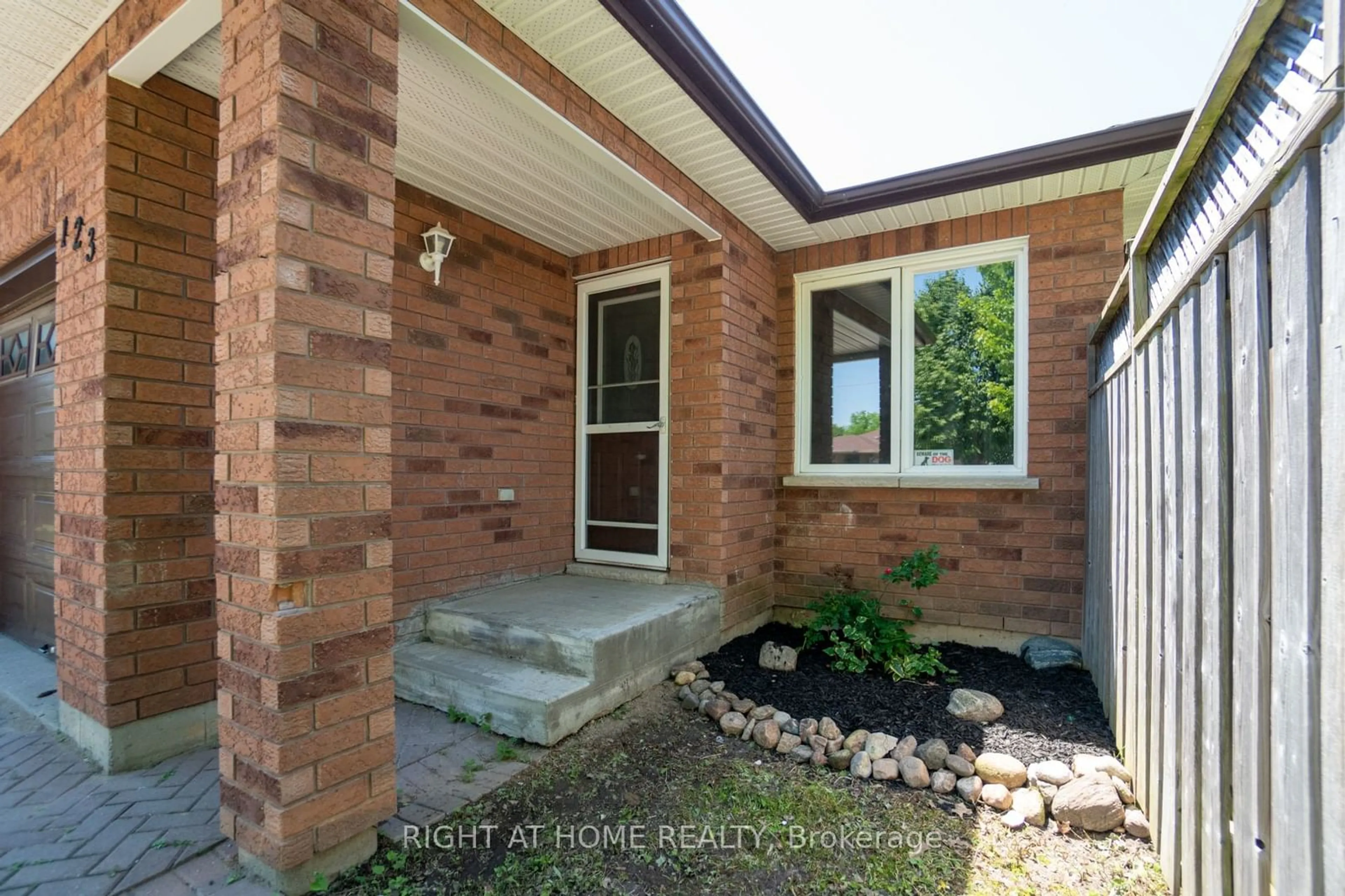 Home with brick exterior material for 123 Benson Dr ##1 & #2, Barrie Ontario L4N 7Y4