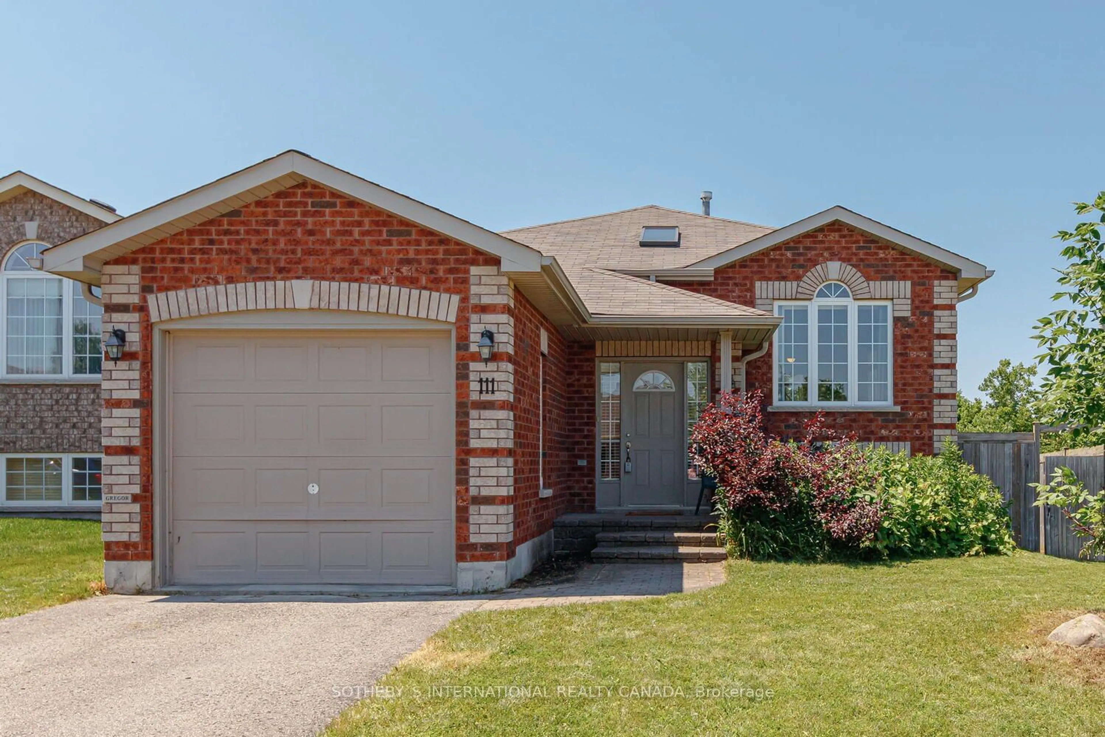 Home with brick exterior material for 111 Seline Cres, Barrie Ontario L4N 5V7