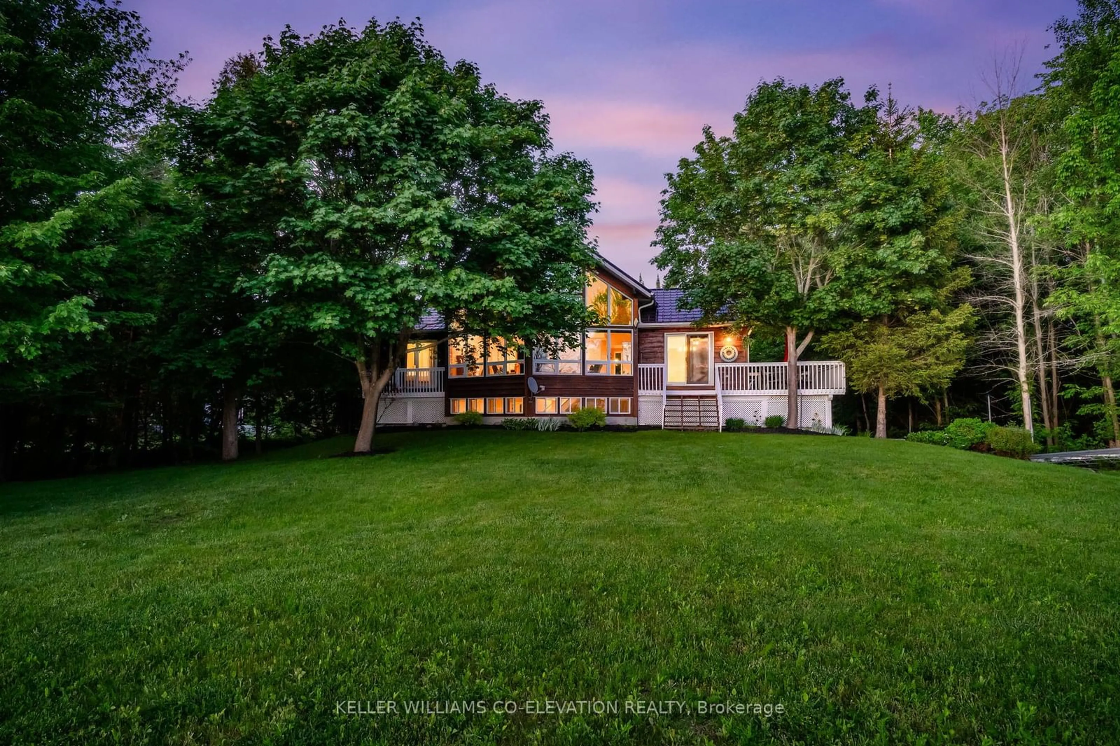 Frontside or backside of a home for 5418 Penetanguishene Rd, Springwater Ontario L0L 1P0