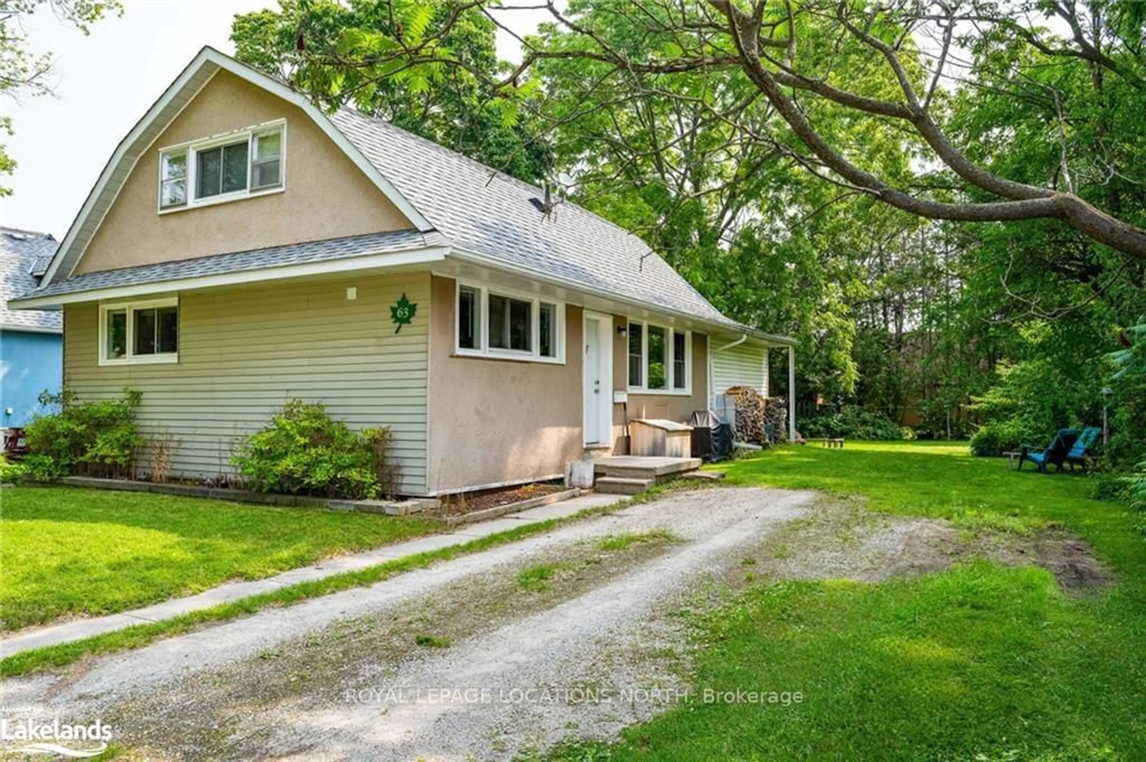 Cottage for 63 Maple St, Collingwood Ontario L9Y 2P7