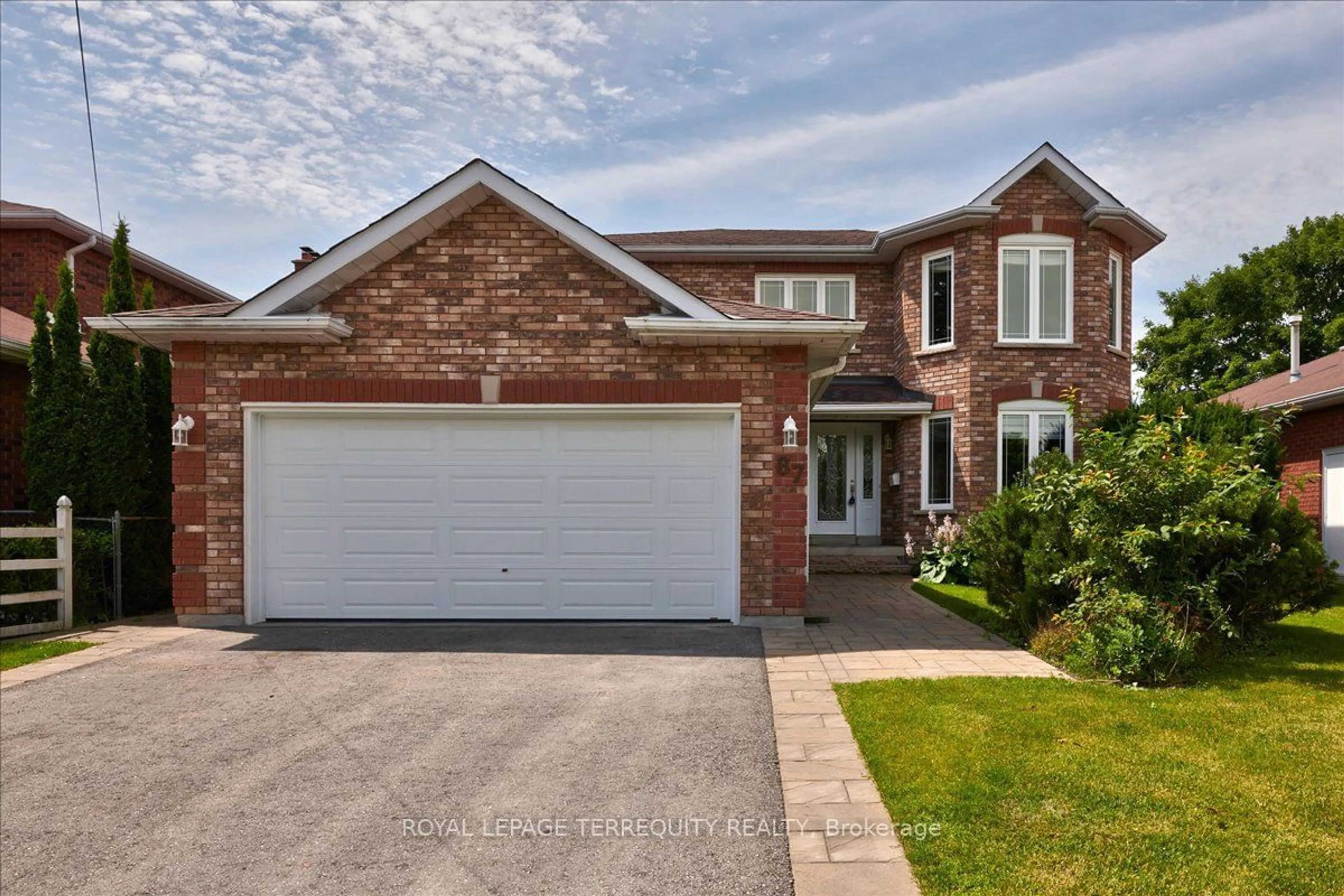 Home with brick exterior material for 87 Arthur Ave, Barrie Ontario L4M 6H6