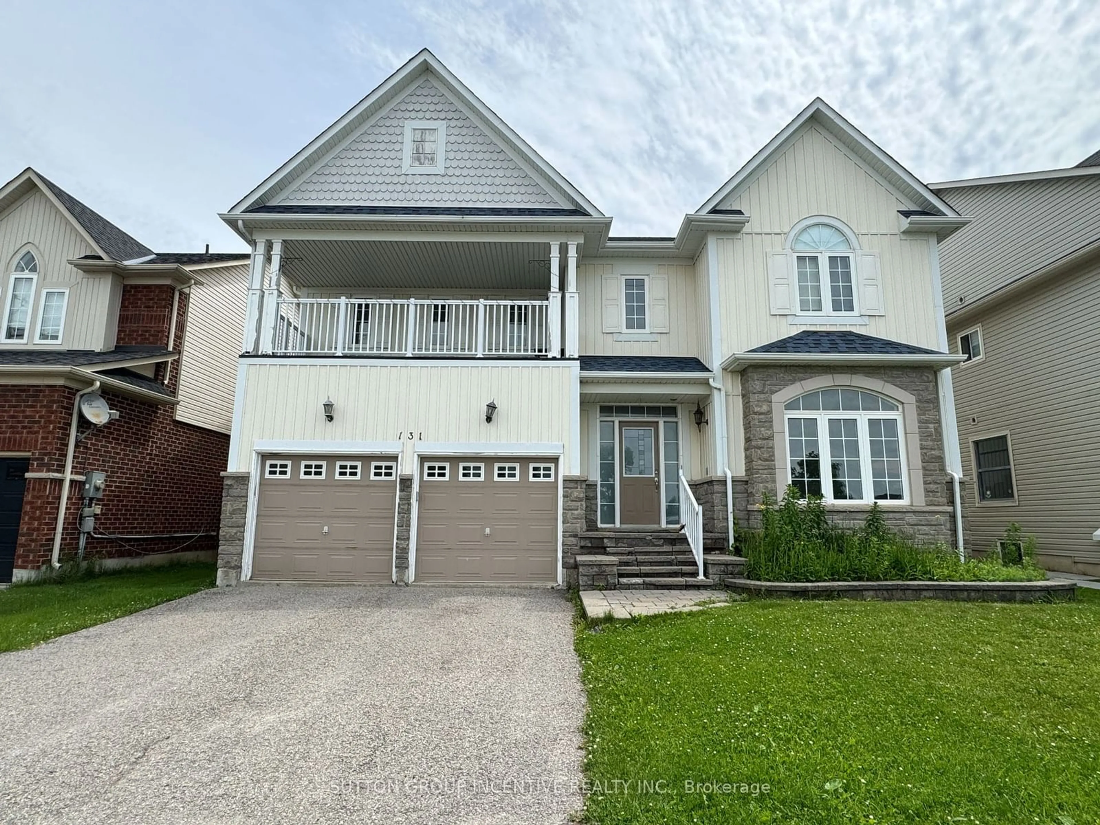 Frontside or backside of a home for 131 Prince William Way, Barrie Ontario L4M 7H6