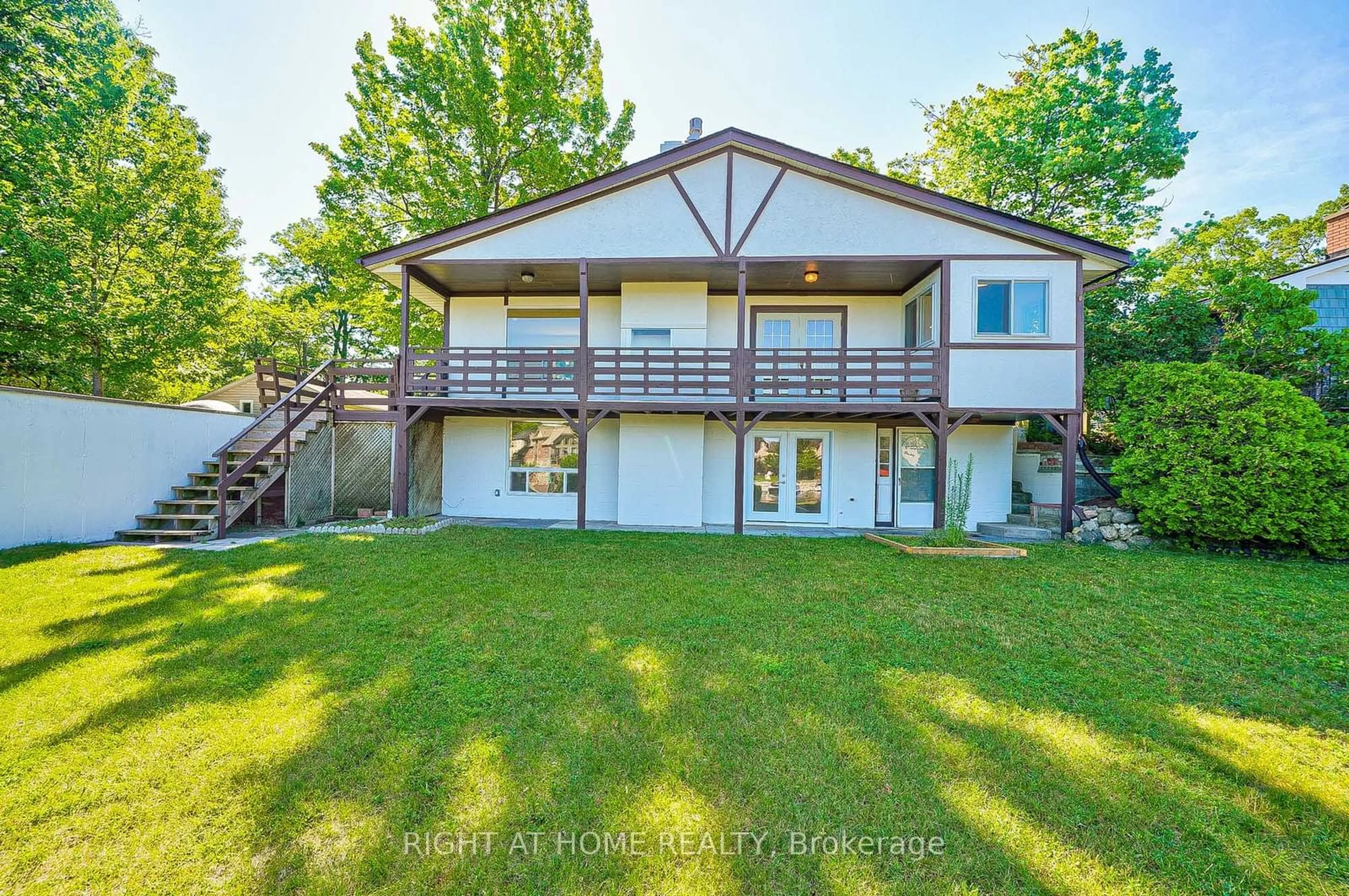 Frontside or backside of a home for 1312 River Rd, Wasaga Beach Ontario L9Z 2W6