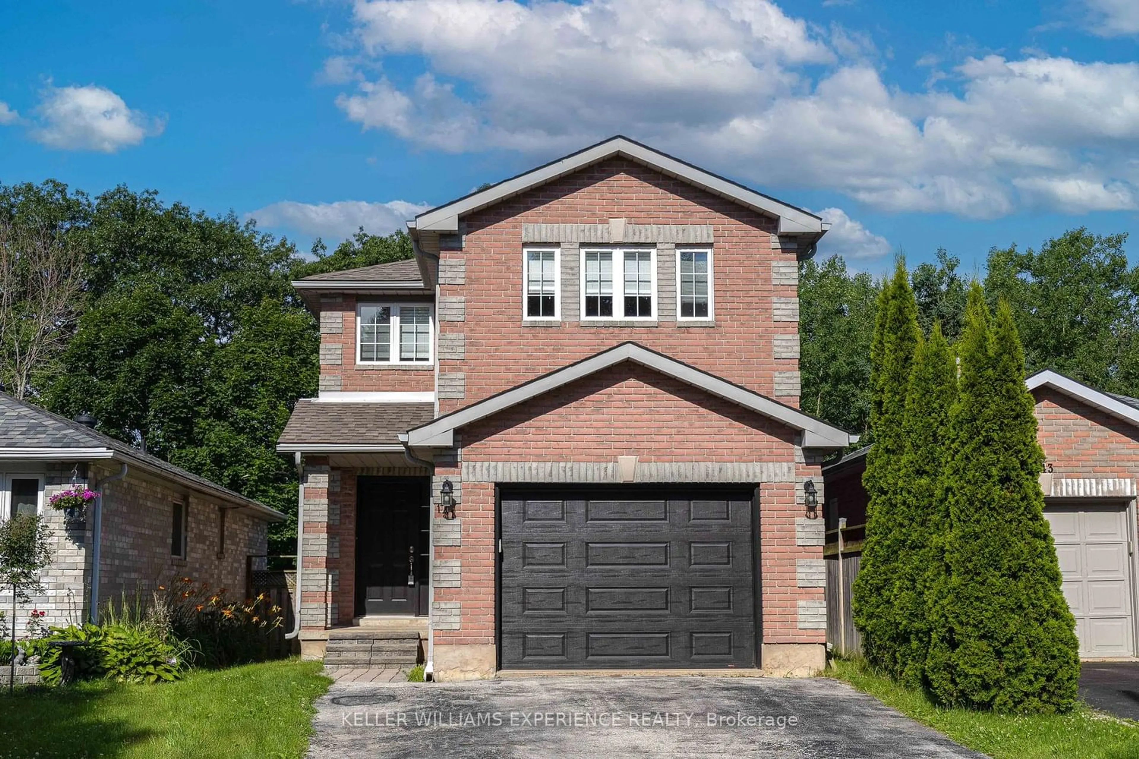 Home with brick exterior material for 141 Benson Dr, Barrie Ontario L4N 7Y3