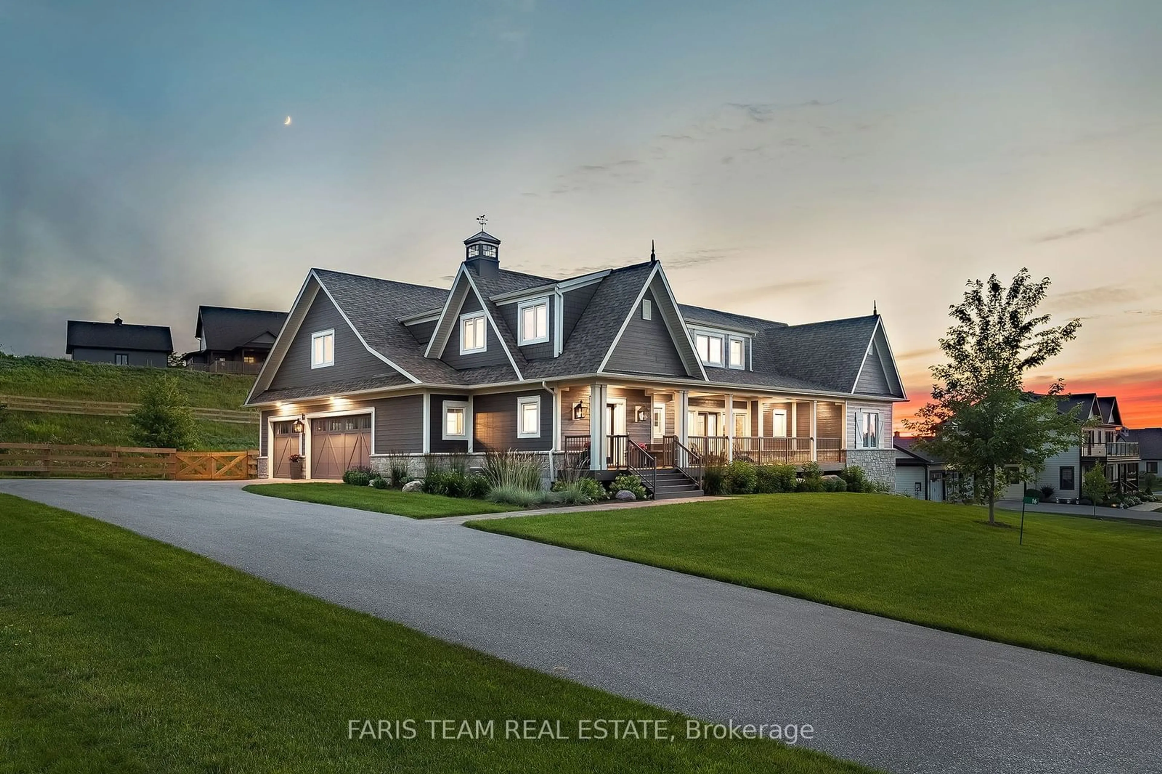 Frontside or backside of a home for 16 Gelderland Cres, Oro-Medonte Ontario L0K 1E0