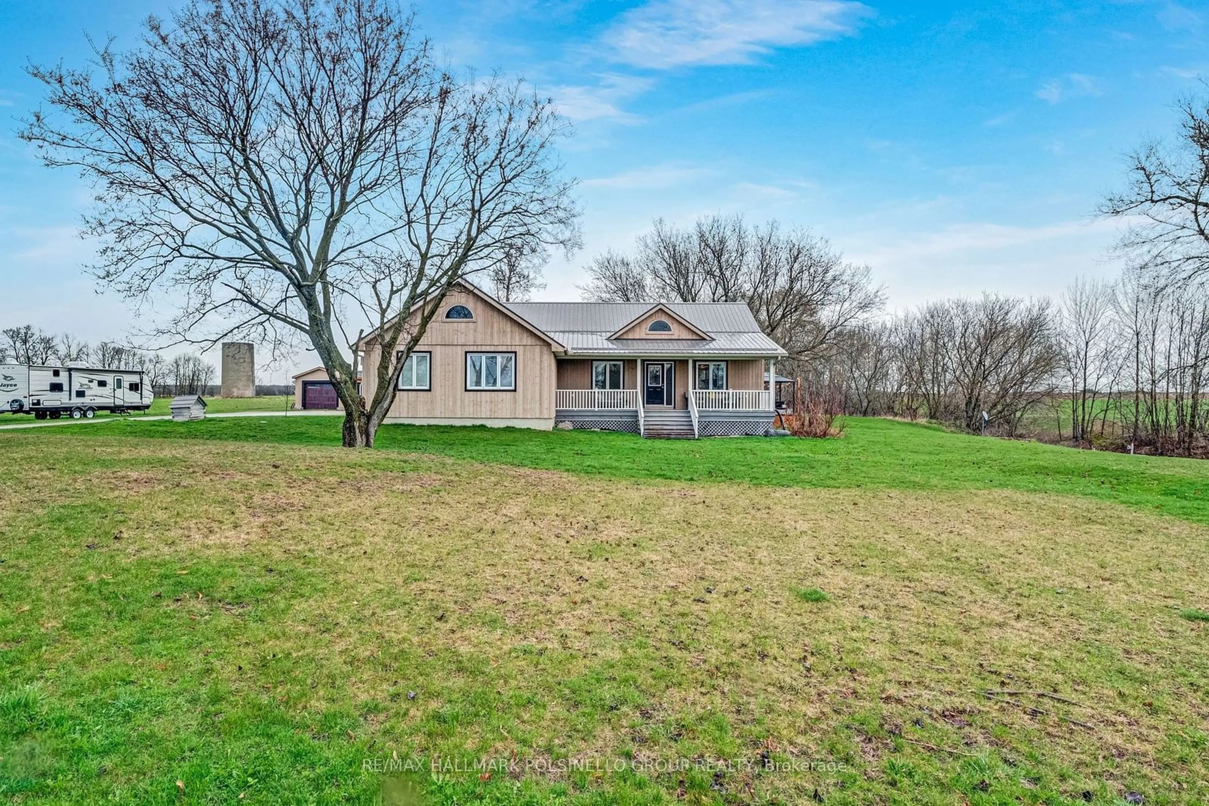 Cottage for 2059 Sideroad 5, Ramara Ontario L0K 1B0