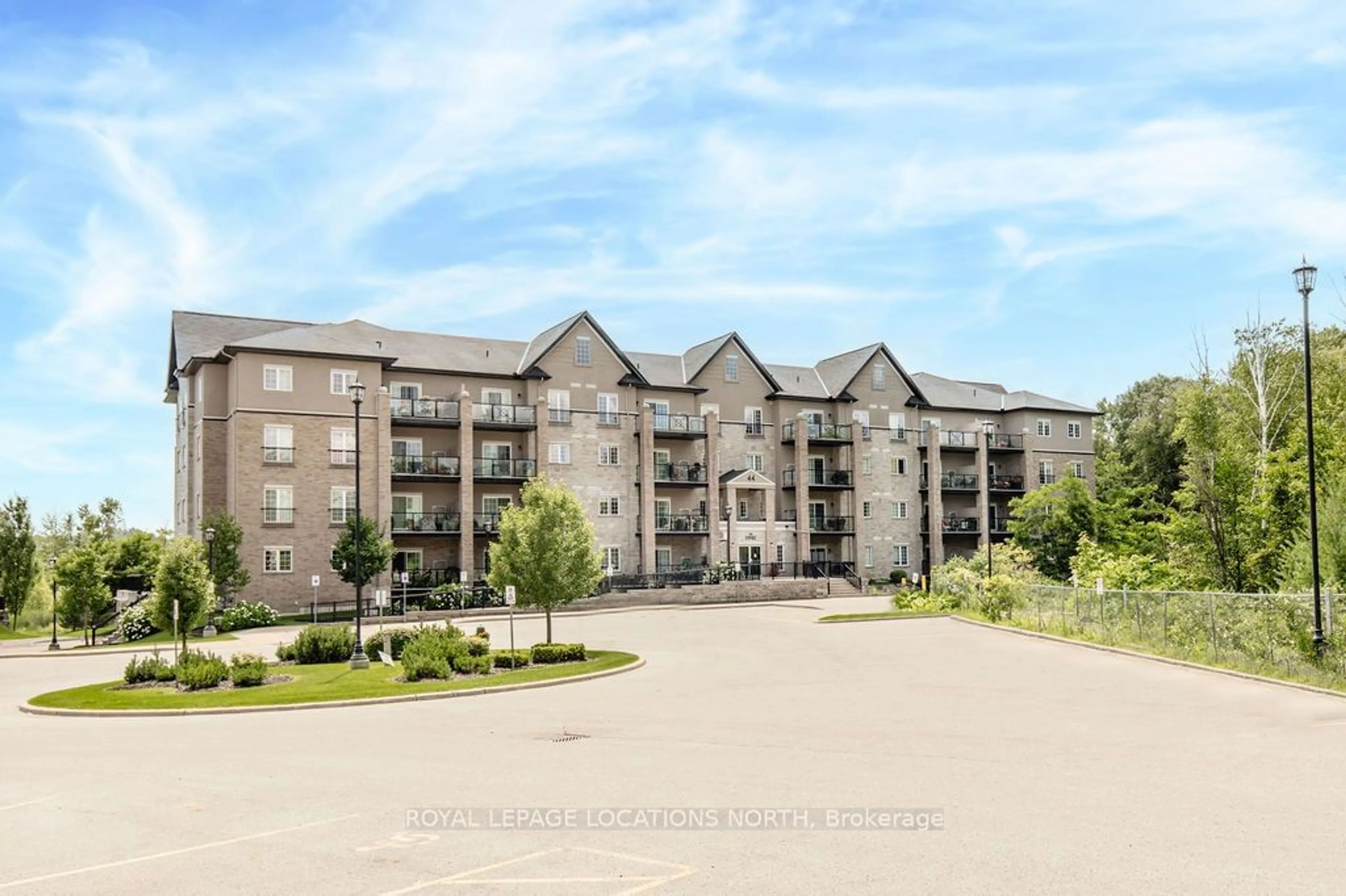 A pic from exterior of the house or condo for 44 Ferndale Dr #406, Barrie Ontario L4N 2V1