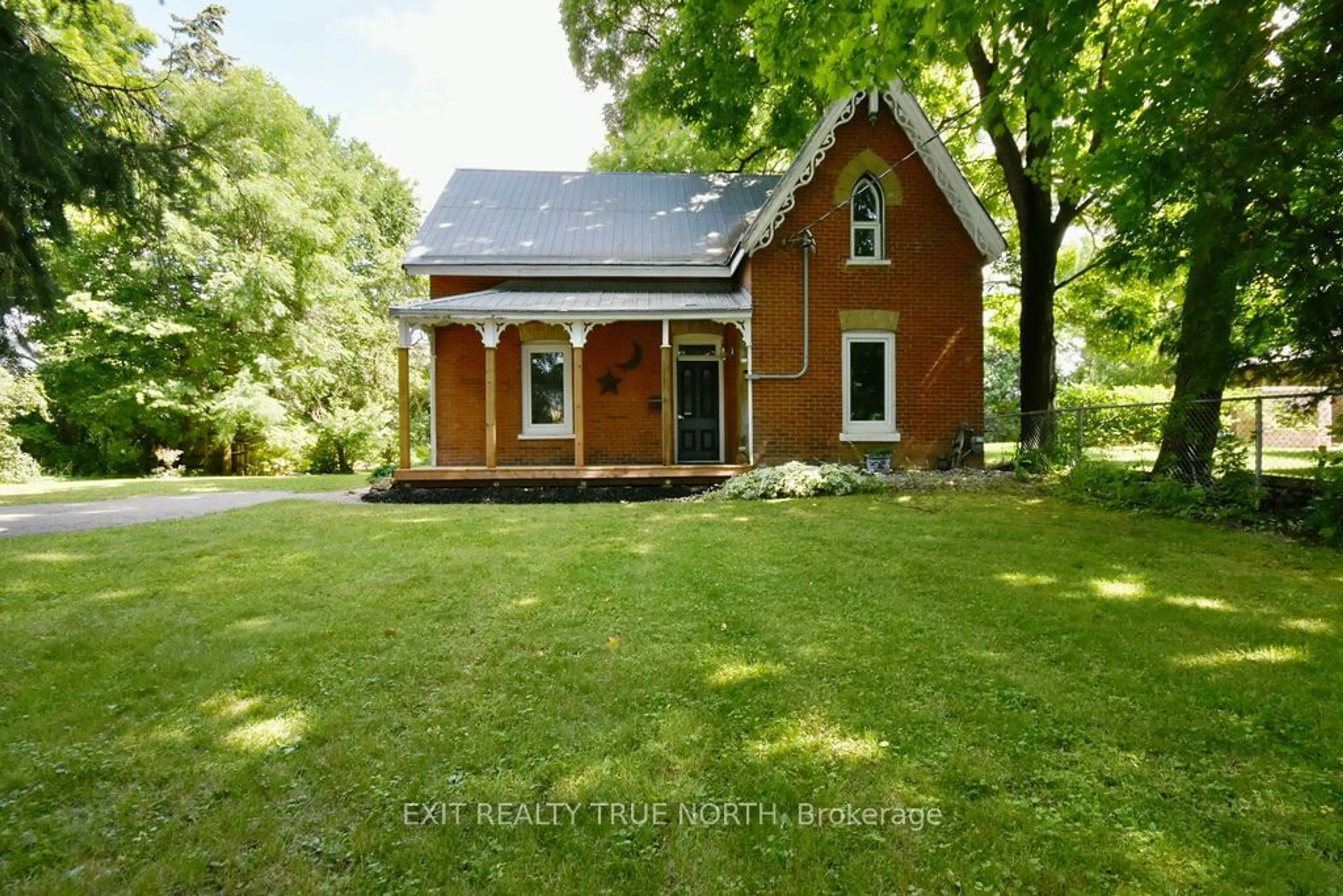 Cottage for 2415 Ronald Rd, Springwater Ontario L9X 2C3