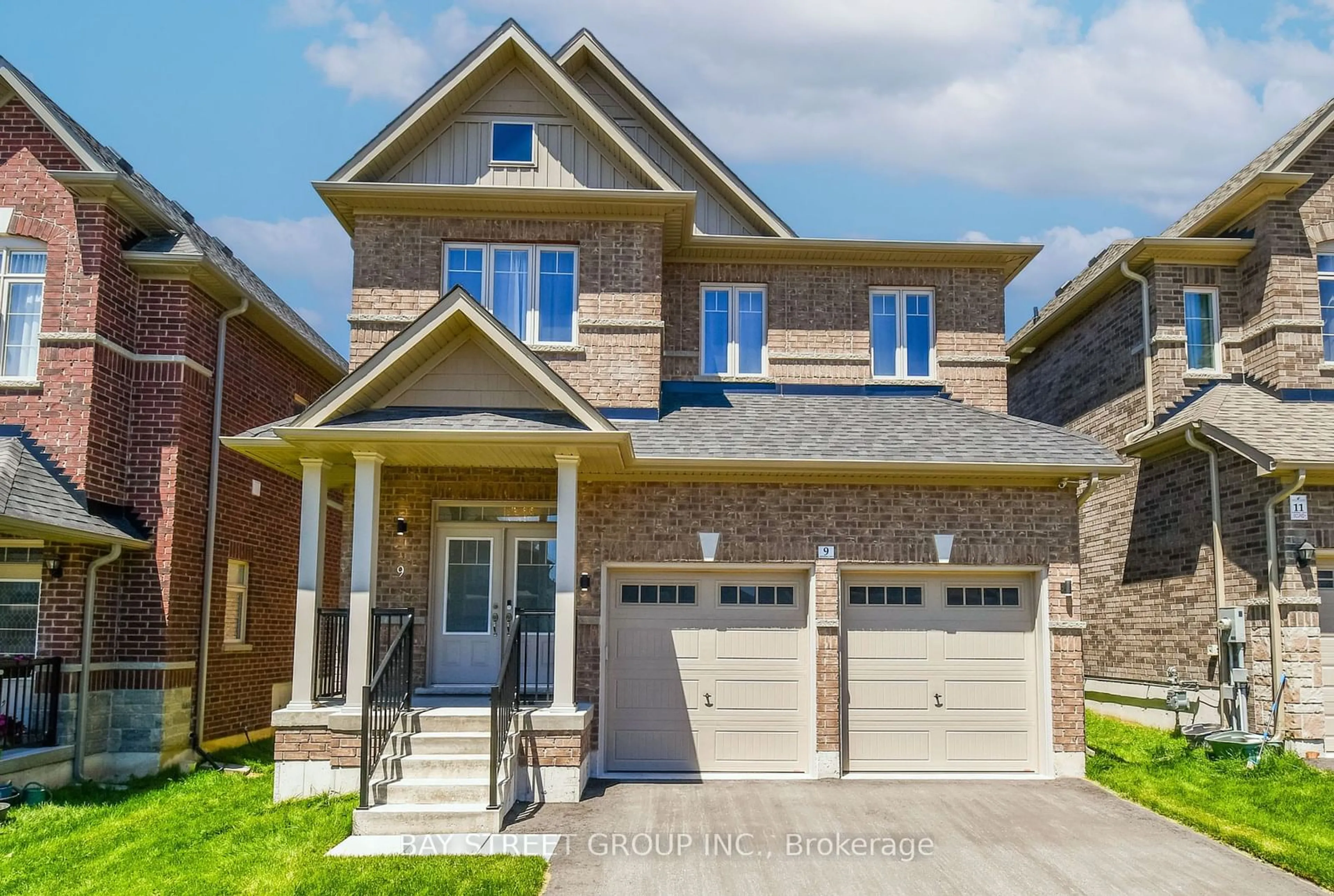 Home with brick exterior material for 9 Copperhill Hts, Barrie Ontario L9S 0K6