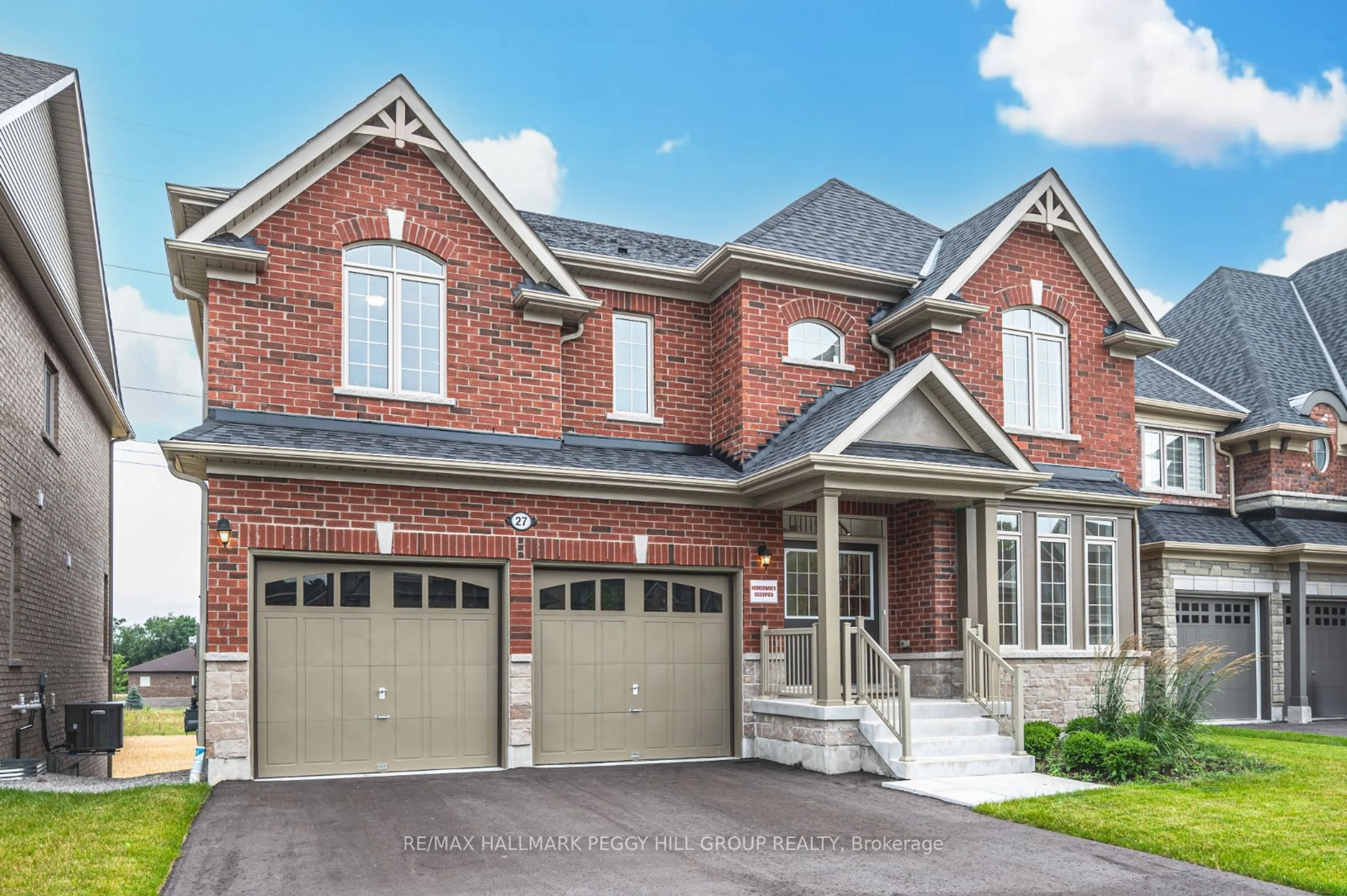 Home with brick exterior material for 27 Sanford Circ, Springwater Ontario L9X 2A8