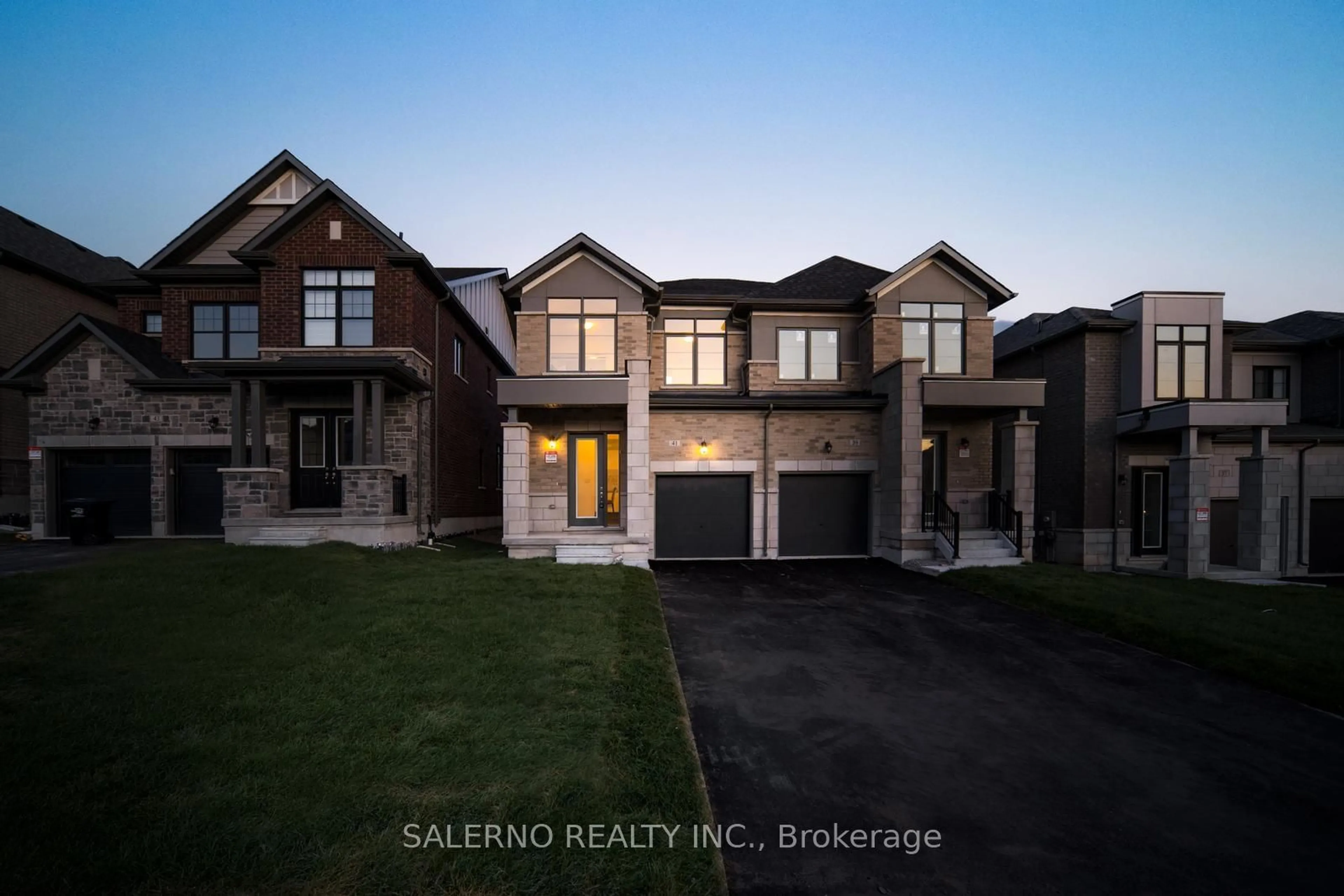 Frontside or backside of a home for 41 Daffodil Rd, Springwater Ontario L0L 1Y3