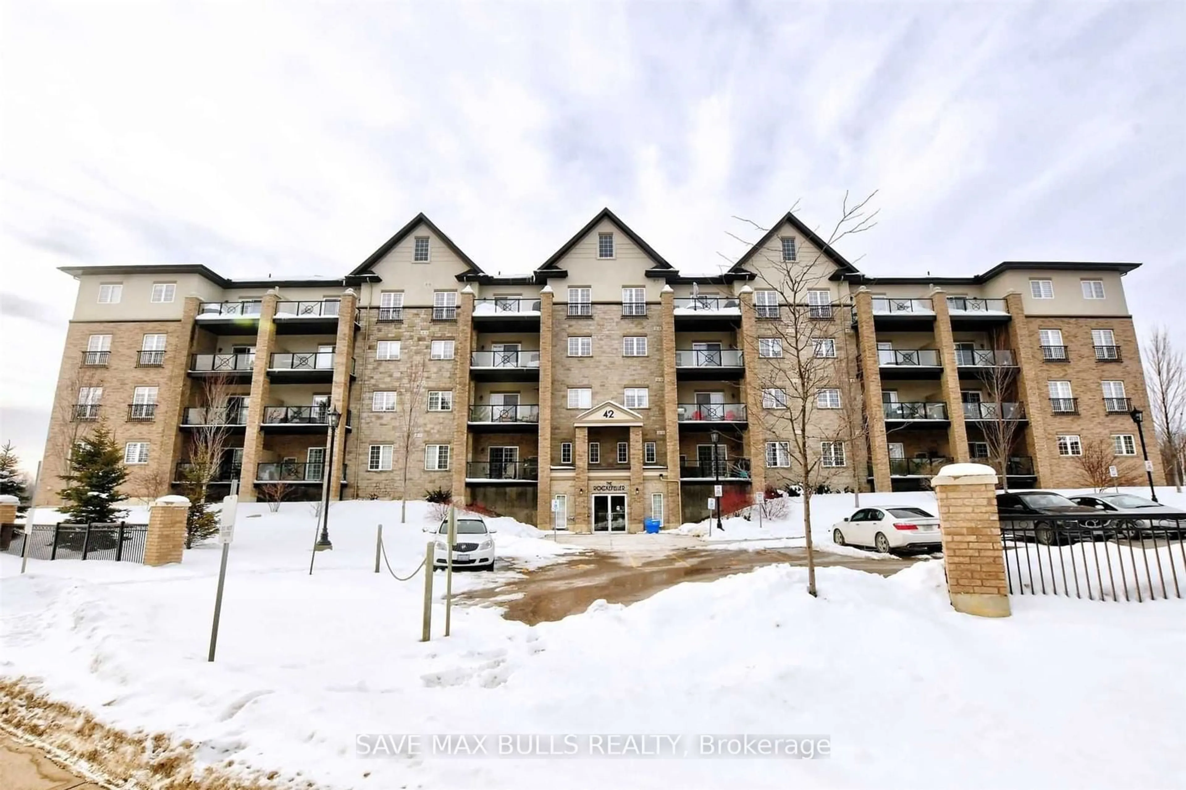 A pic from exterior of the house or condo for 42 Ferndale Dr #410, Barrie Ontario L4N 2M5