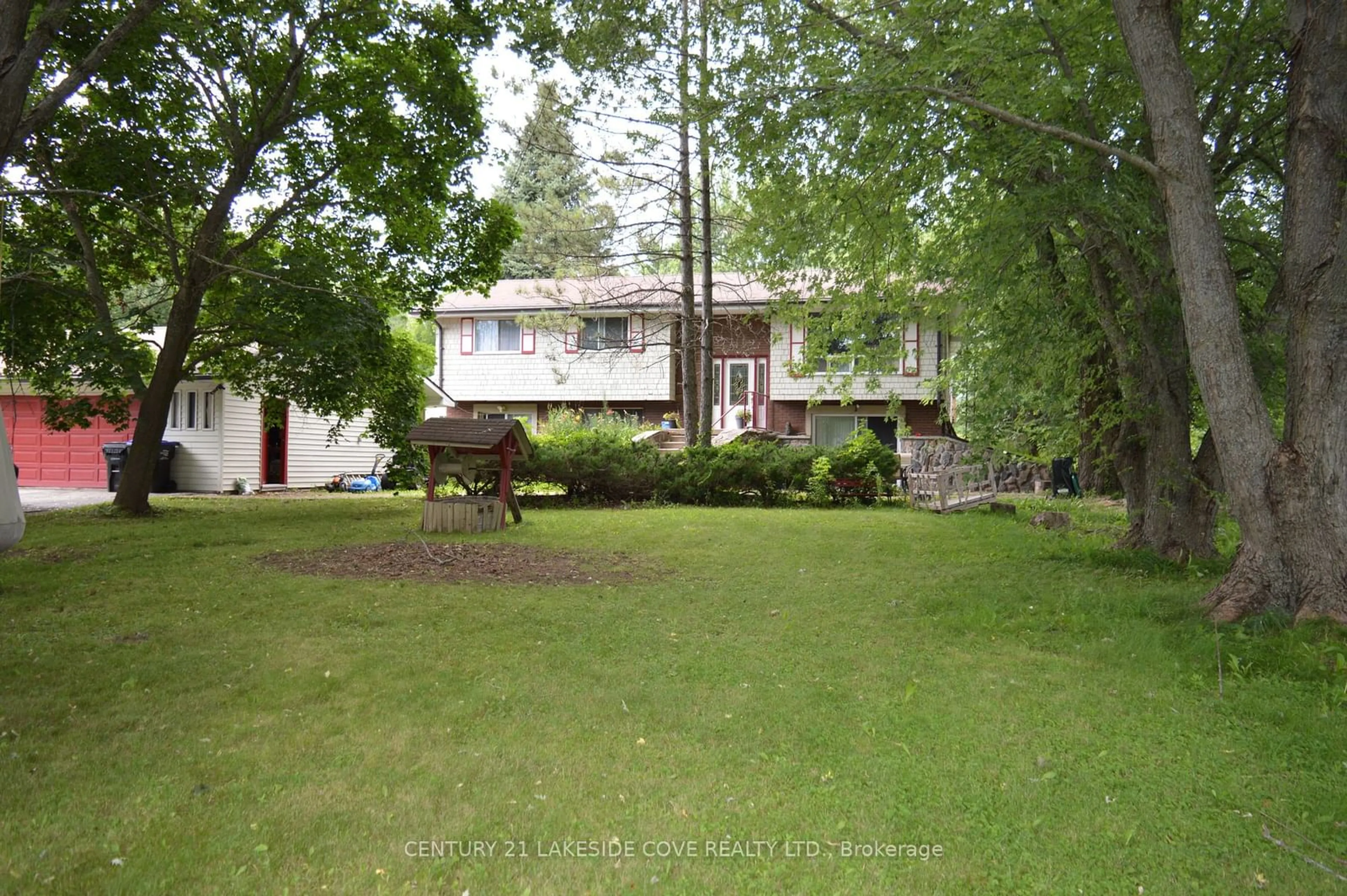 Outside view for 2522 Simcoe Rd, Ramara Ontario L0K 1B0