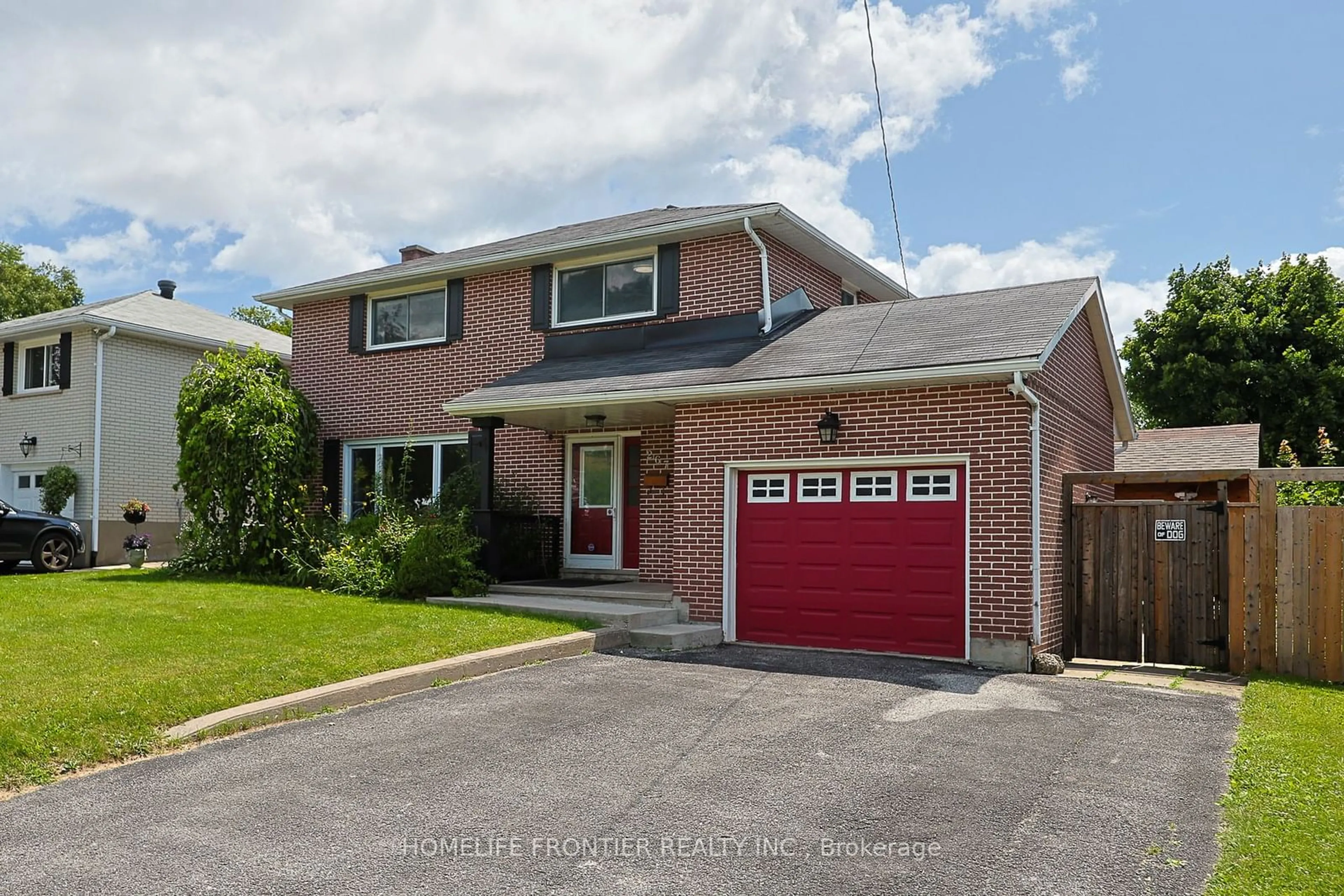 Frontside or backside of a home for 267 Grove St, Barrie Ontario L4M 2R2
