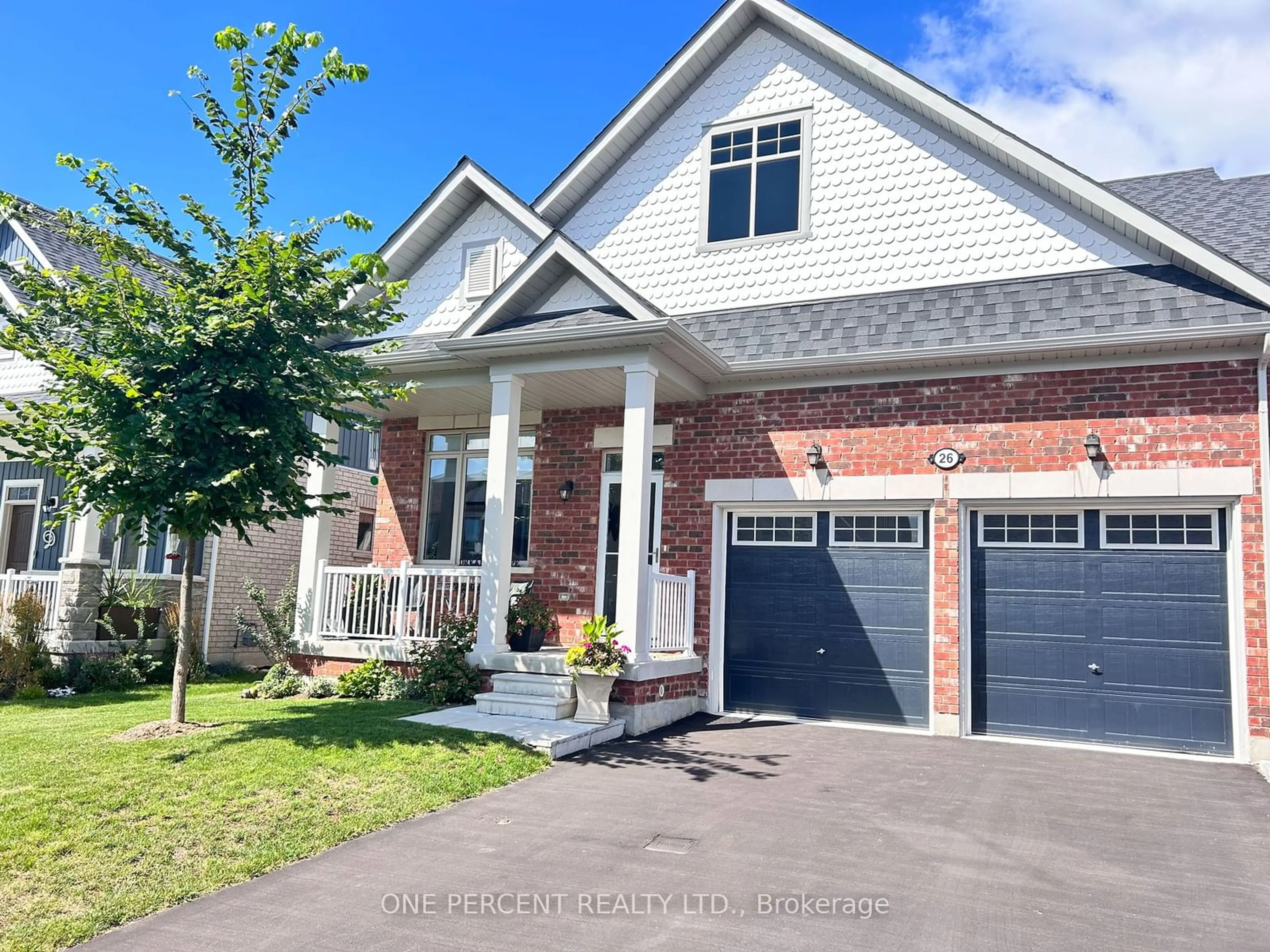 Home with brick exterior material for 26 Bianca Cres, Wasaga Beach Ontario L9Z 0H6