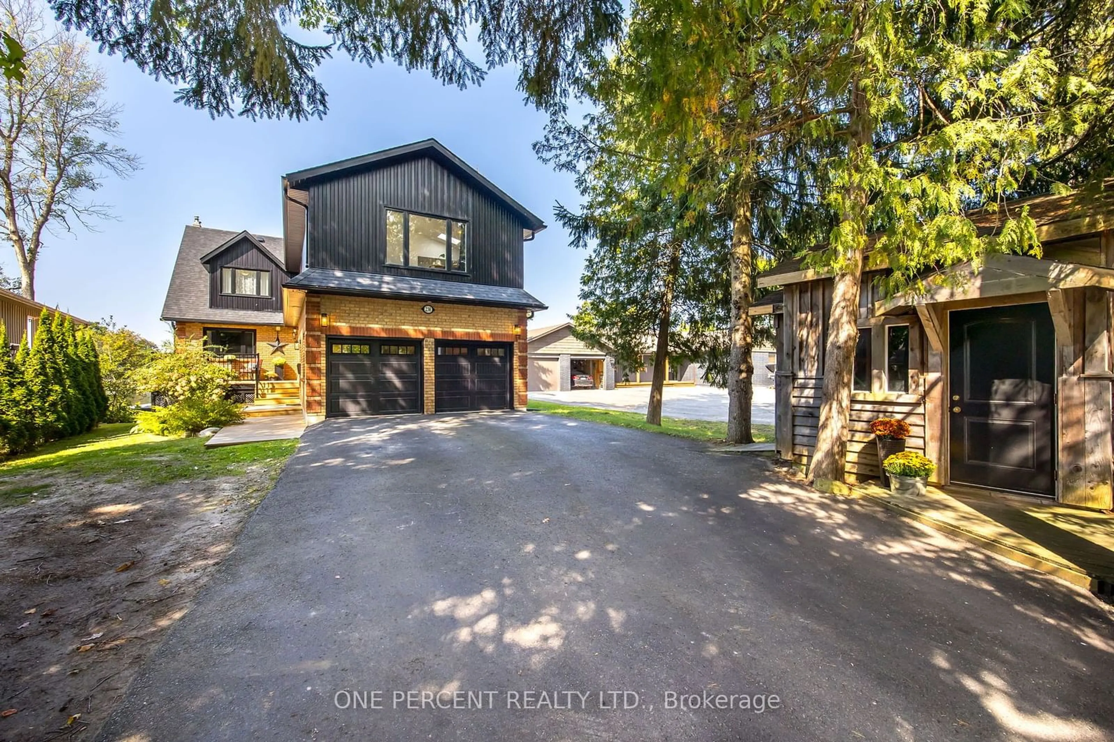 Frontside or backside of a home, the street view for 238 Robins Point Rd, Tay Ontario L0K 2A0