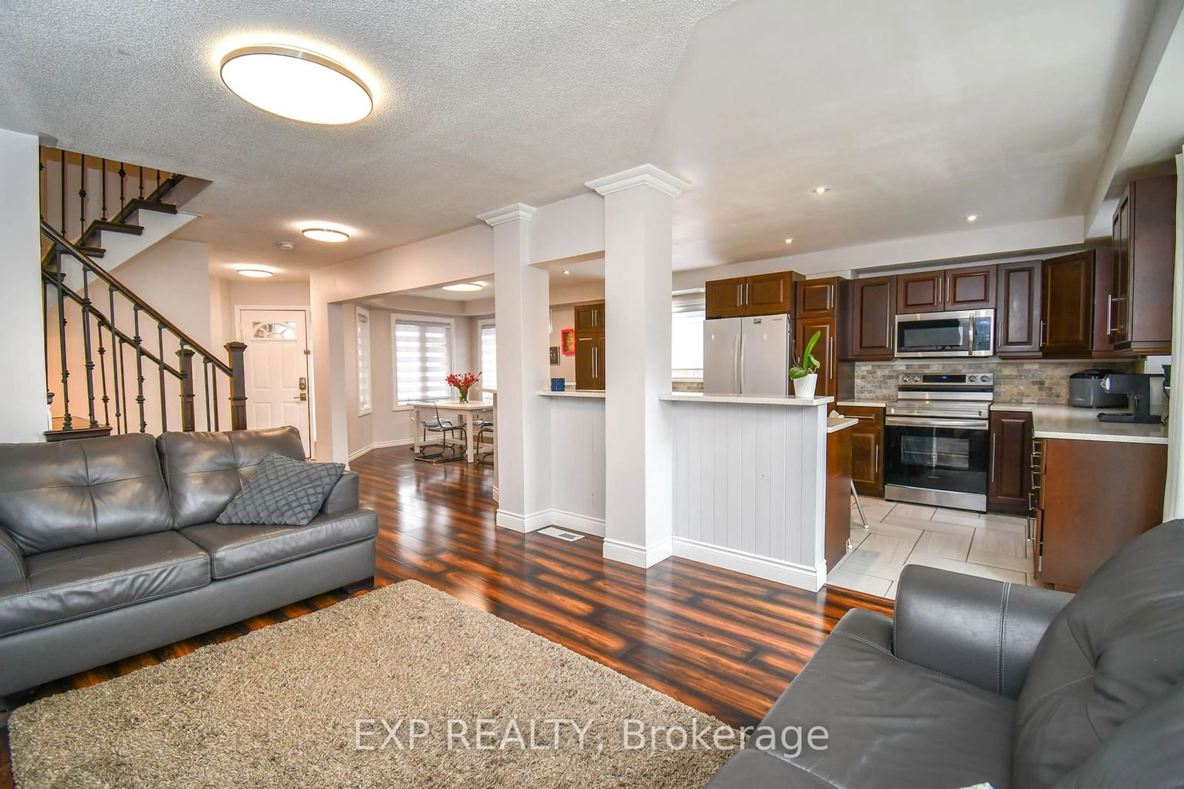 Open concept kitchen, unknown for 30 Aikens Cres, Barrie Ontario L4N 8M6