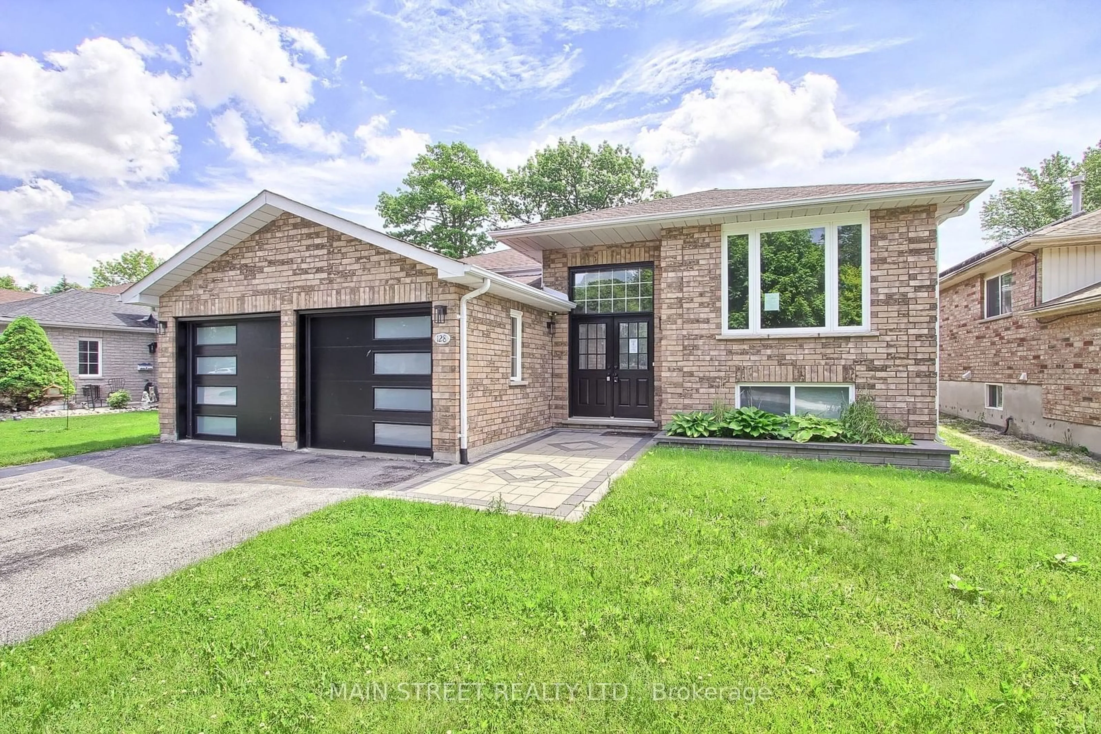 Home with brick exterior material for 128 Emms Dr, Barrie Ontario L4N 8H7