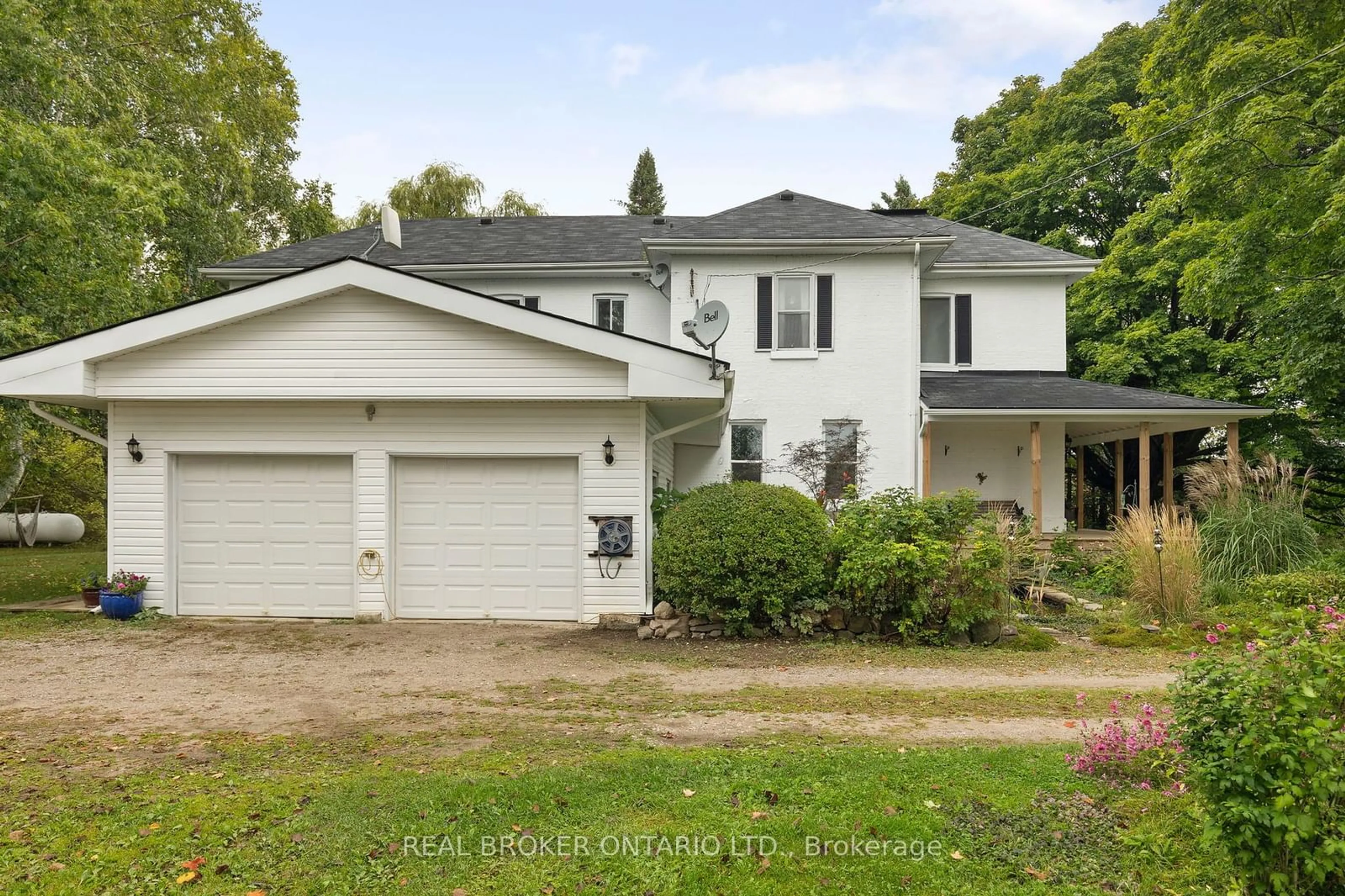 Frontside or backside of a home, the street view for 2378 Old Second Rd, Springwater Ontario L0L 1X0