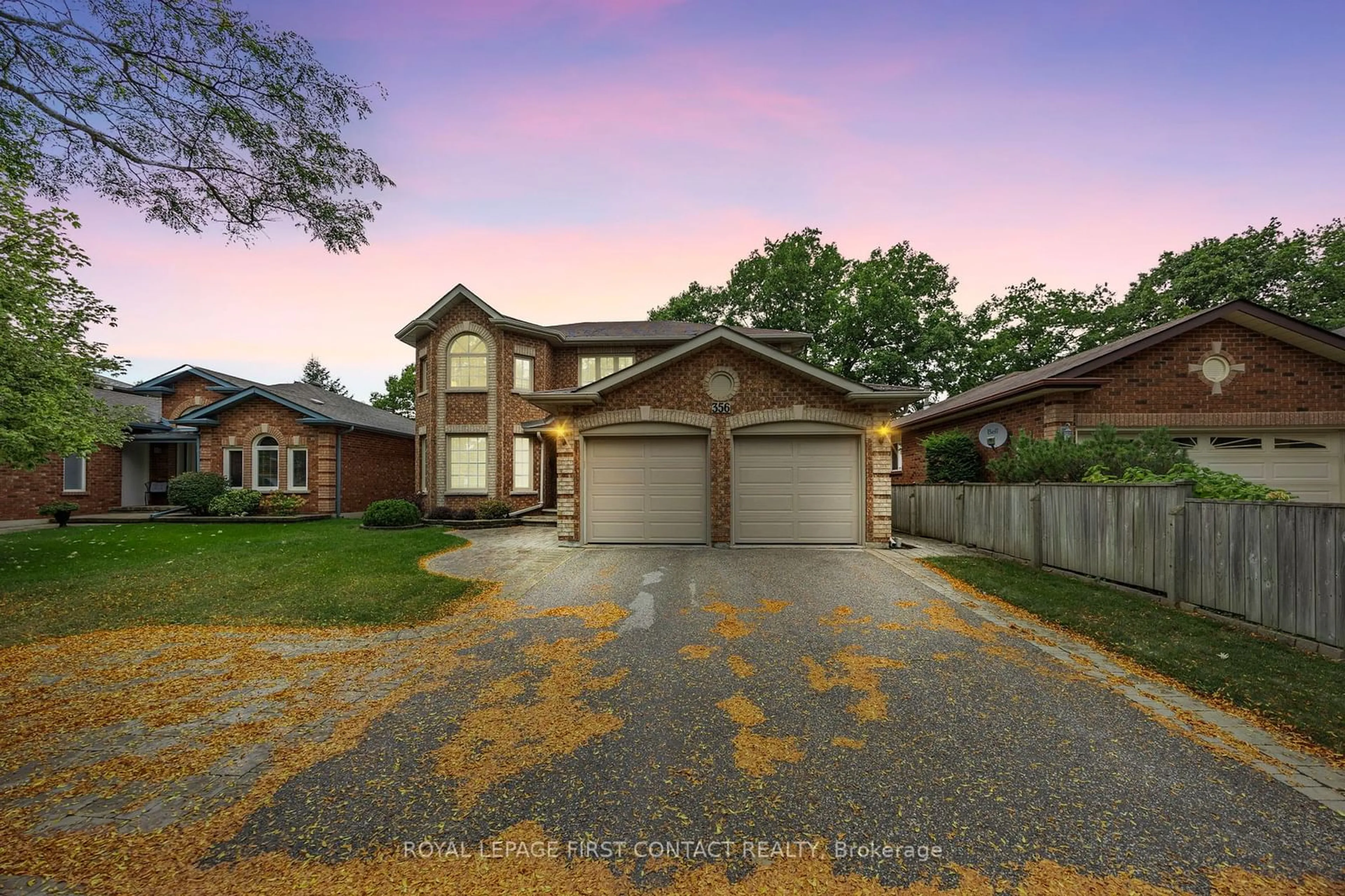 Frontside or backside of a home, the street view for 356 Livingstone St, Barrie Ontario L4N 7K7