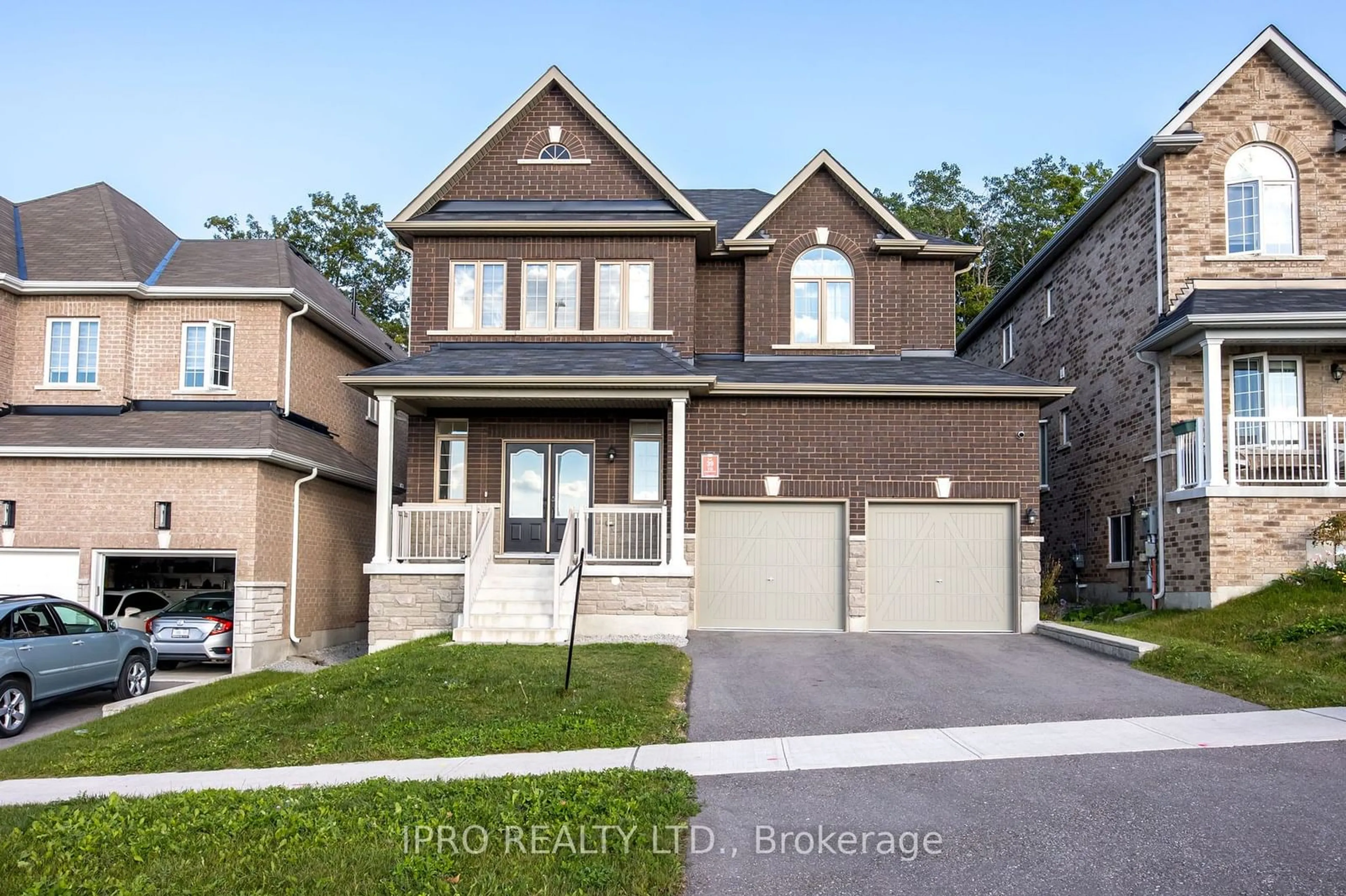 Frontside or backside of a home, cottage for 115 Muirfield Dr, Barrie Ontario L4N 6K7