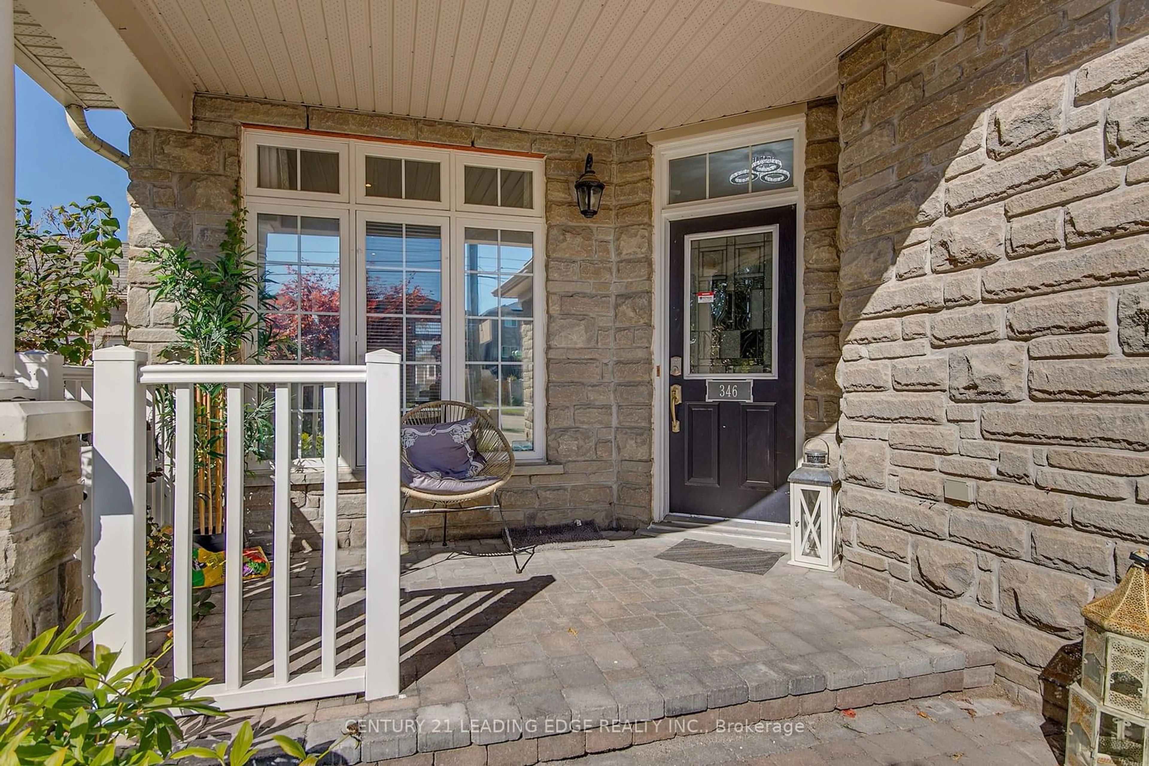 Indoor entryway, ceramic floors for 346 Ardagh Rd, Barrie Ontario L4N 9C2