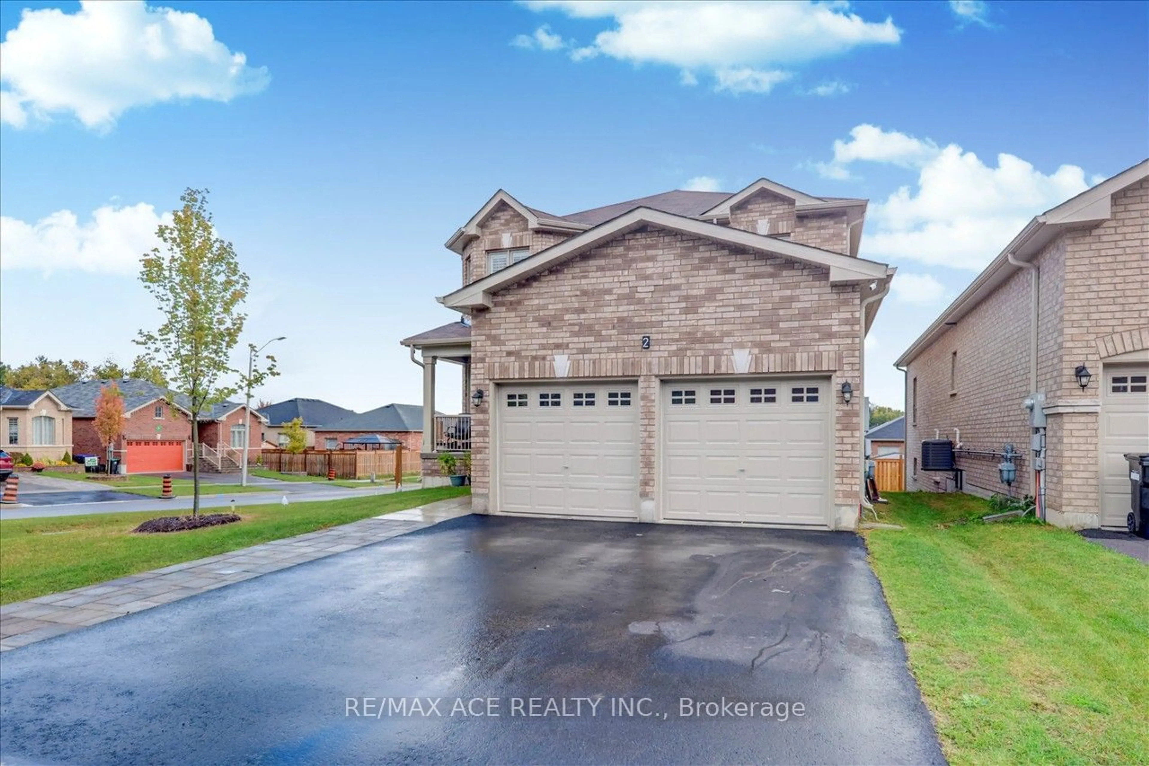 Frontside or backside of a home, the street view for 2 Hewson St, Penetanguishene Ontario L9M 1N8