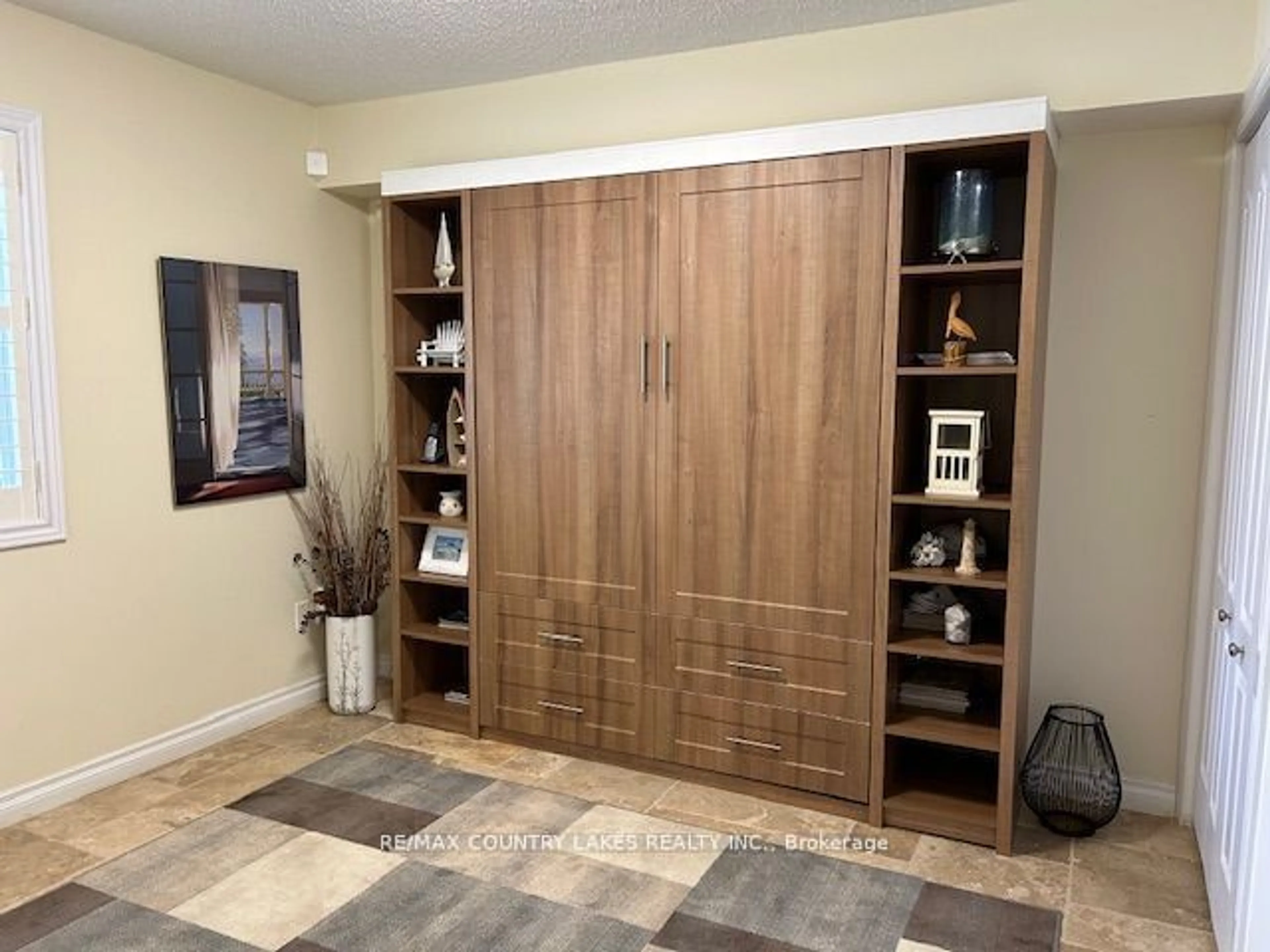 Storage room or clothes room or walk-in closet for 30 Laguna Pkwy #6, Ramara Ontario L0K 1B0