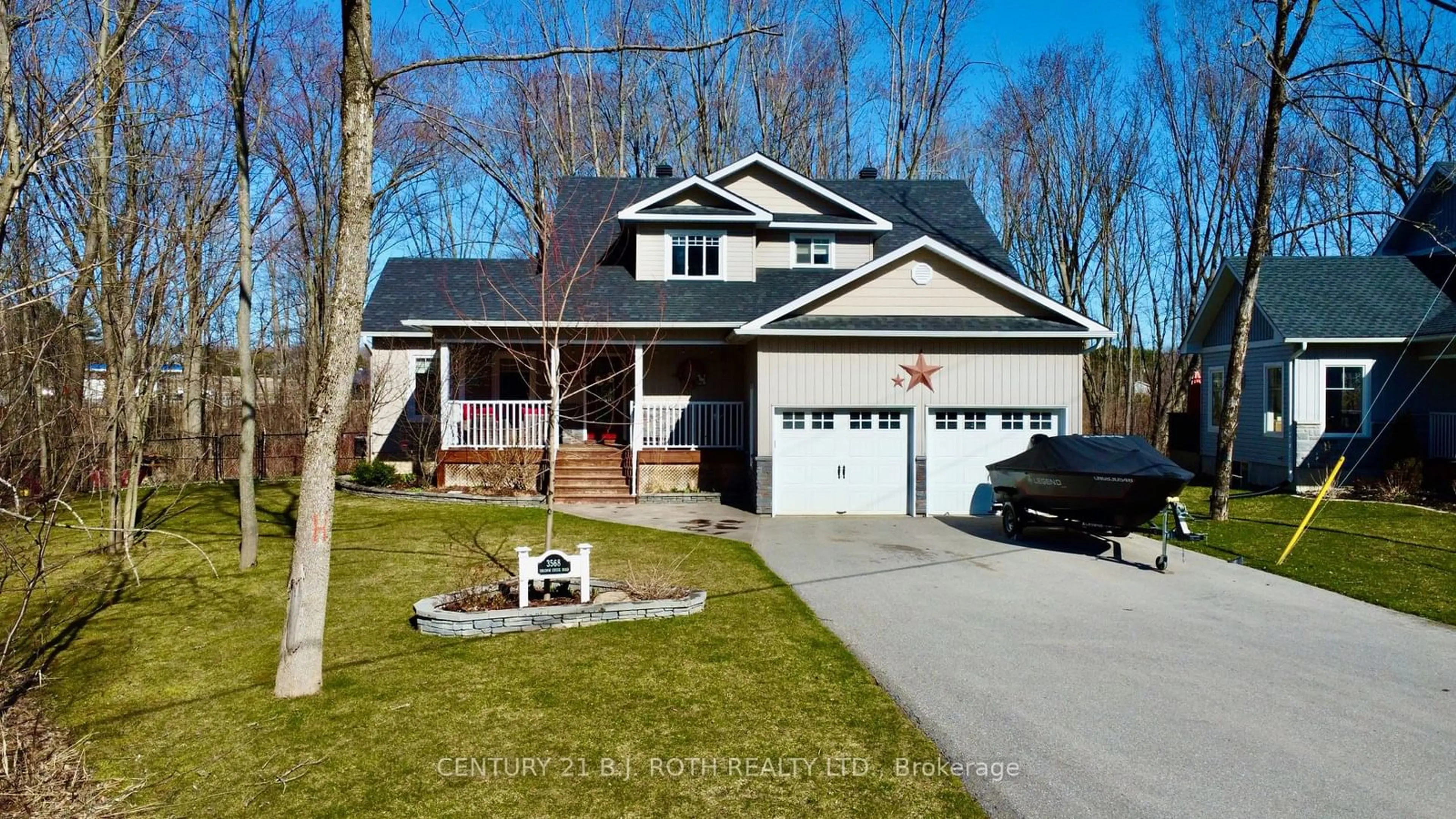 Frontside or backside of a home, cottage for 3568 Shadow Creek Rd, Severn Ontario L3V 6H3