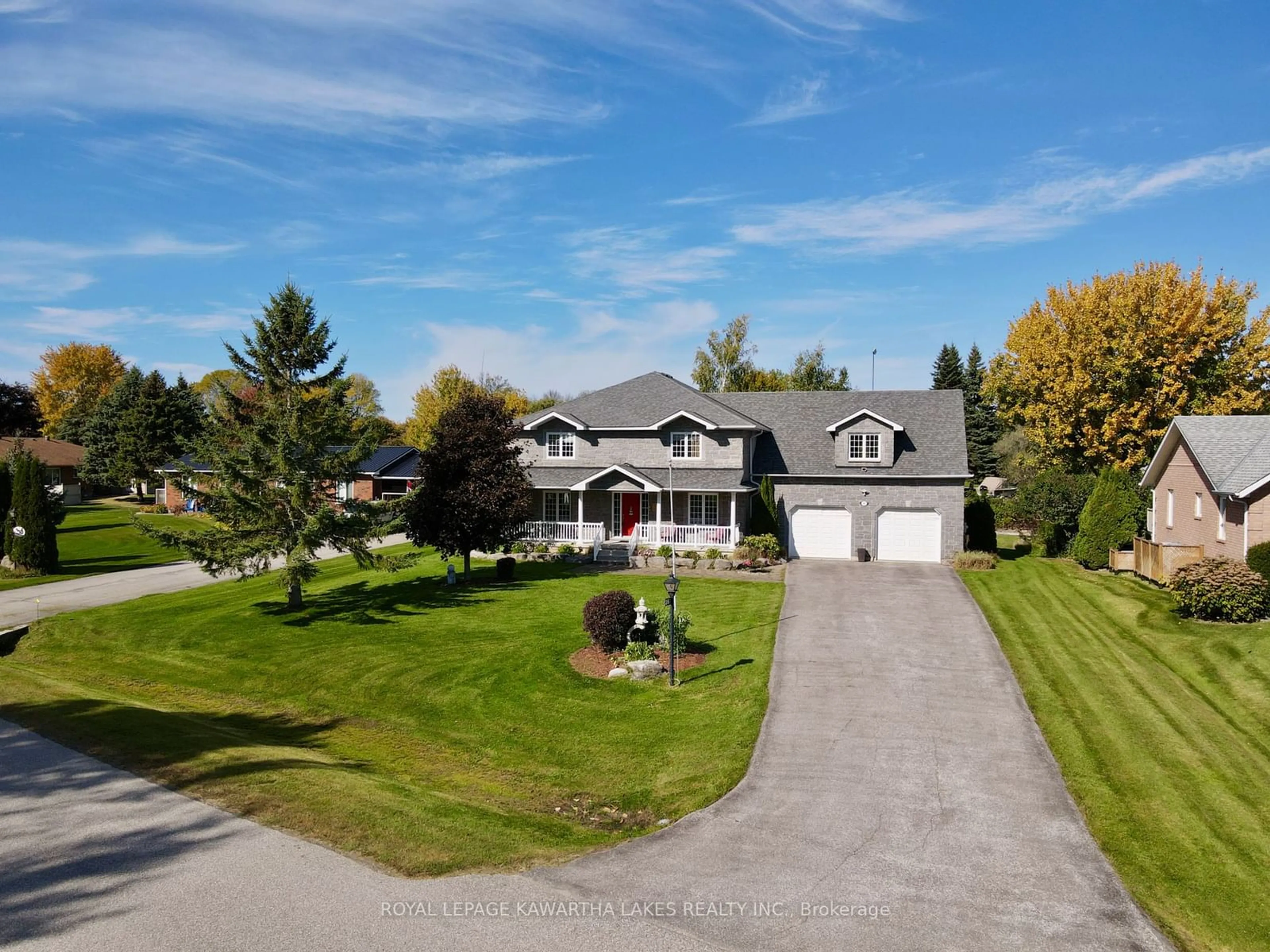 Frontside or backside of a home, the street view for 26 Maple Gate, Ramara Ontario L0K 1B0