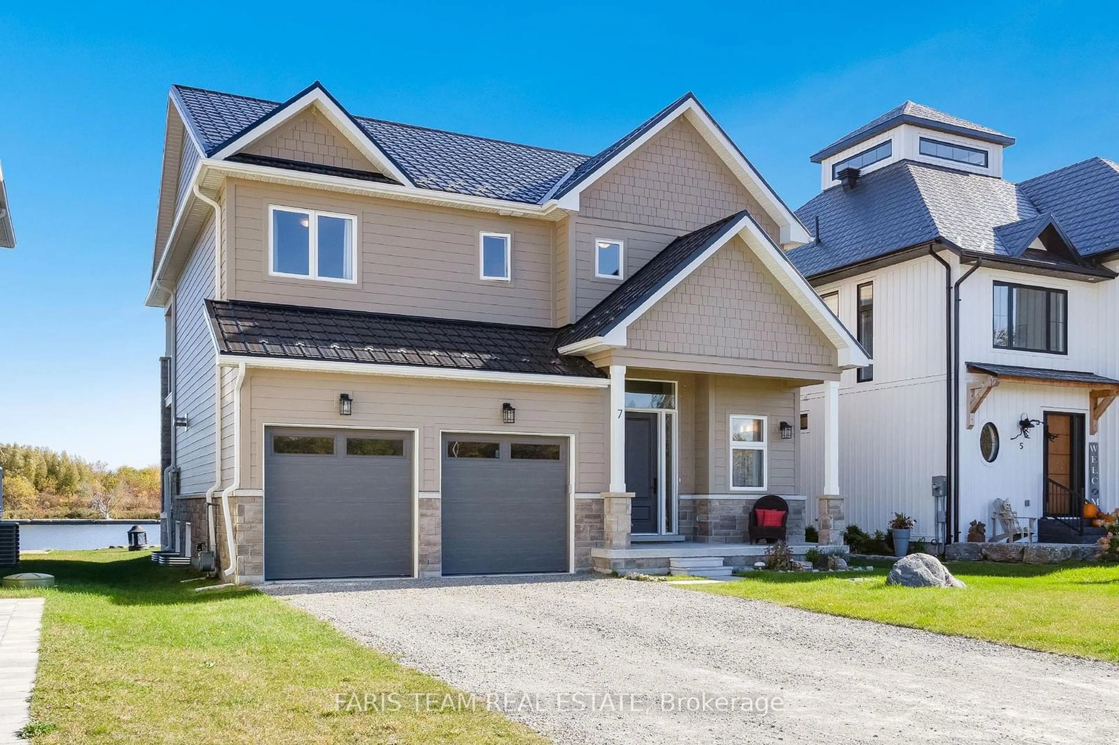 Frontside or backside of a home, cottage for 7 Dock Lane, Tay Ontario L0K 1R0