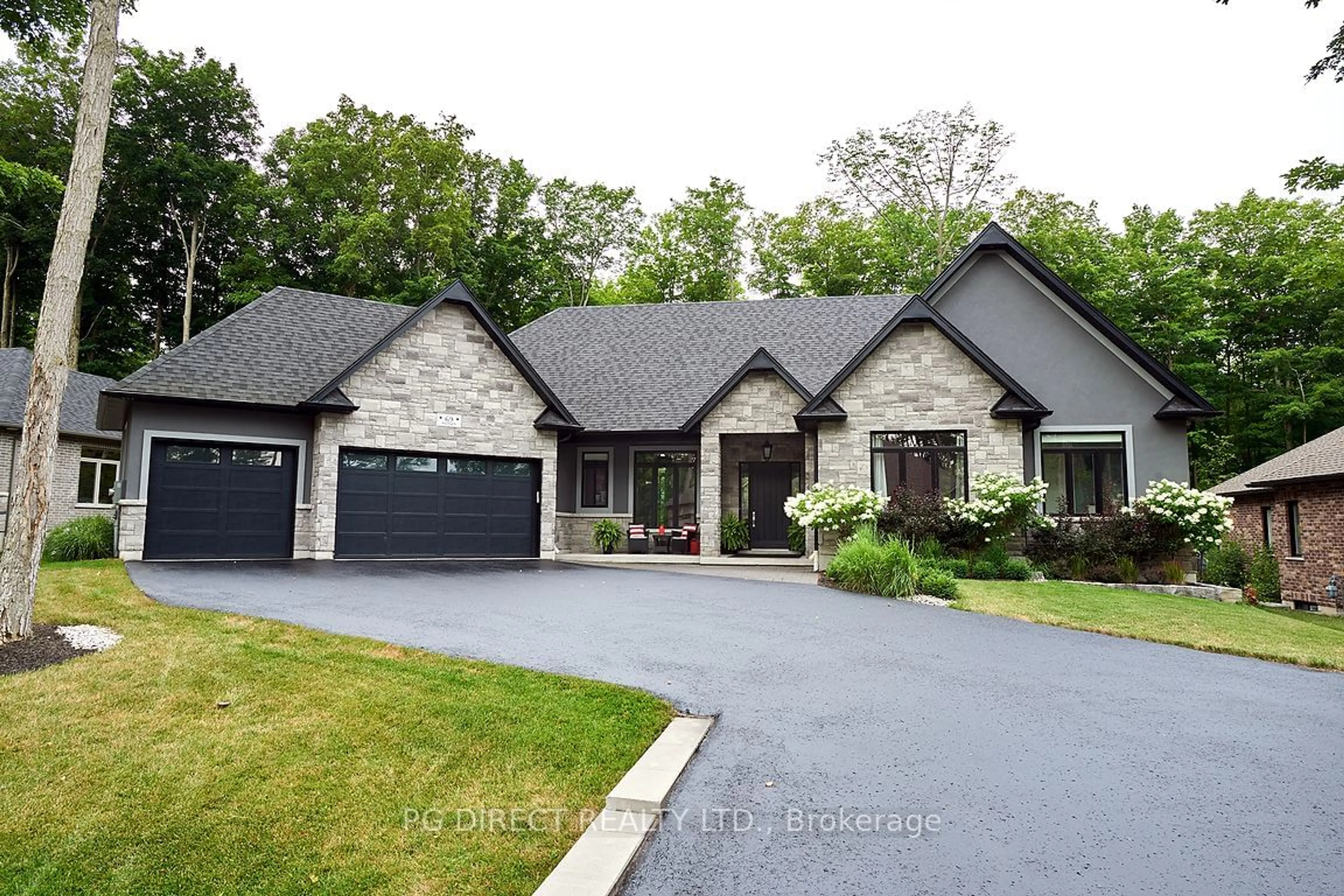 Home with brick exterior material for 69 Black Creek Tr, Springwater Ontario L9X 0J2