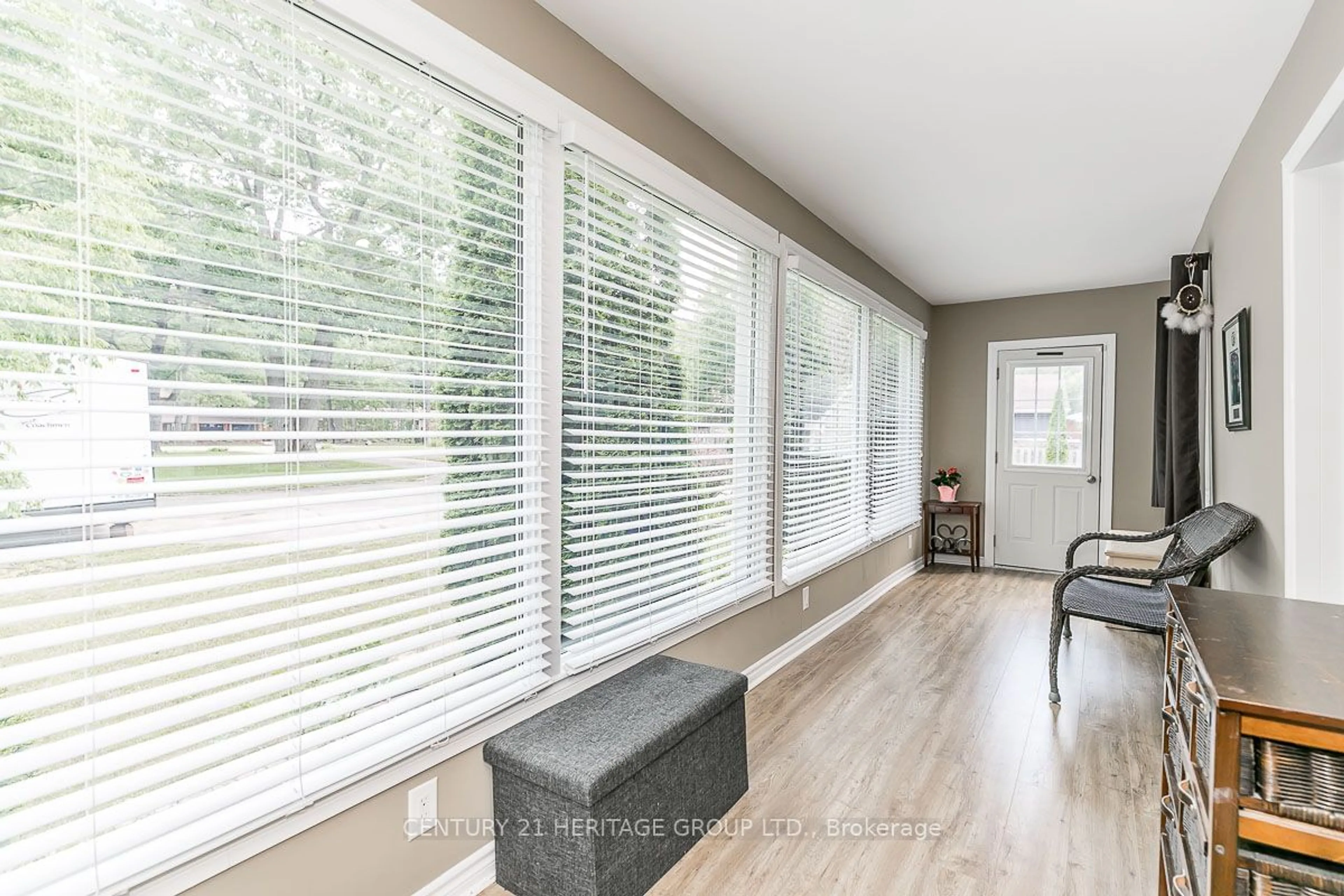 A pic of a room, wood floors for 244 Oxbow Park Dr, Wasaga Beach Ontario L9Z 2V6