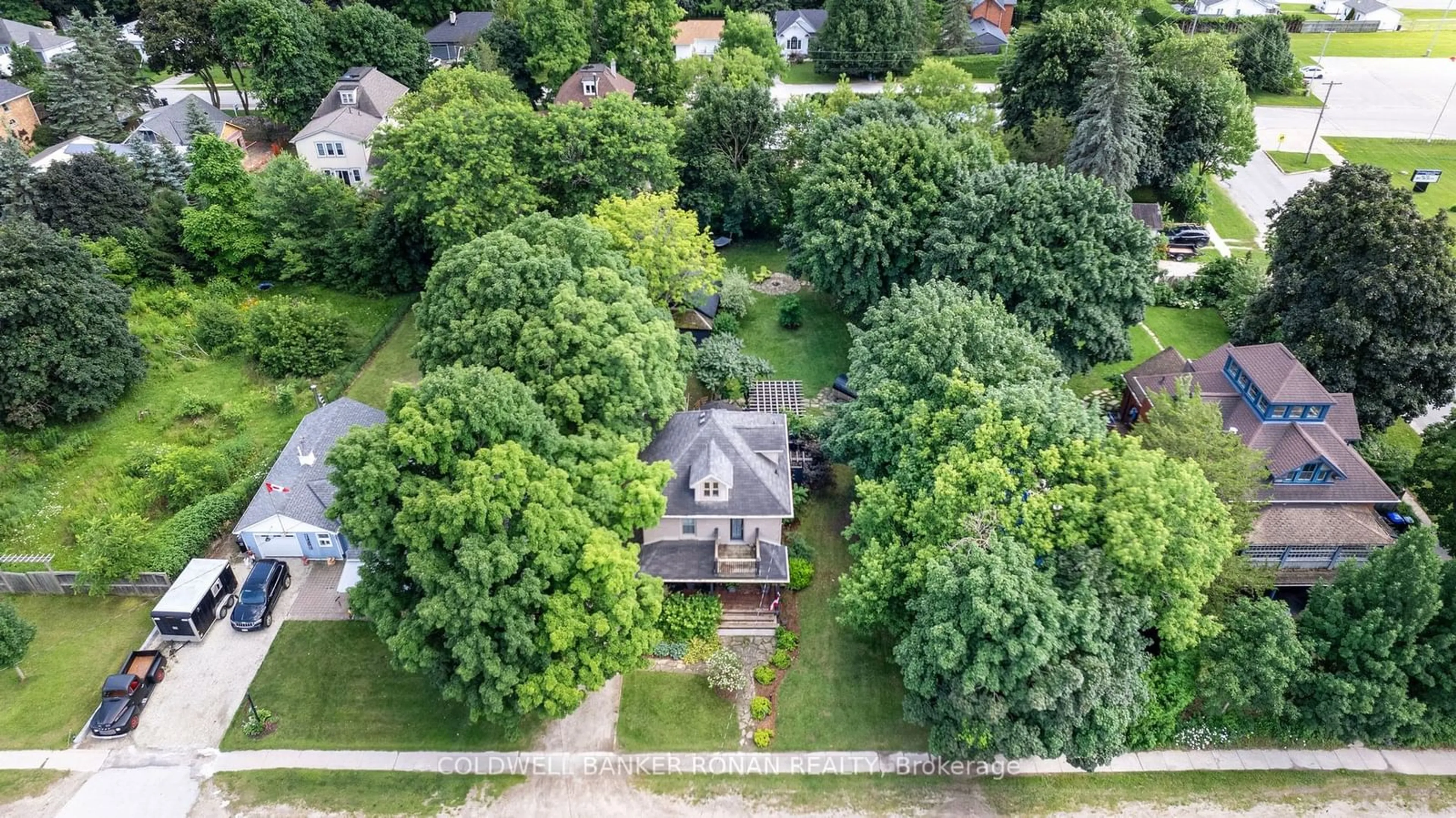 Frontside or backside of a home, the street view for 7597 County Rd 9, Clearview Ontario L0M 1G0