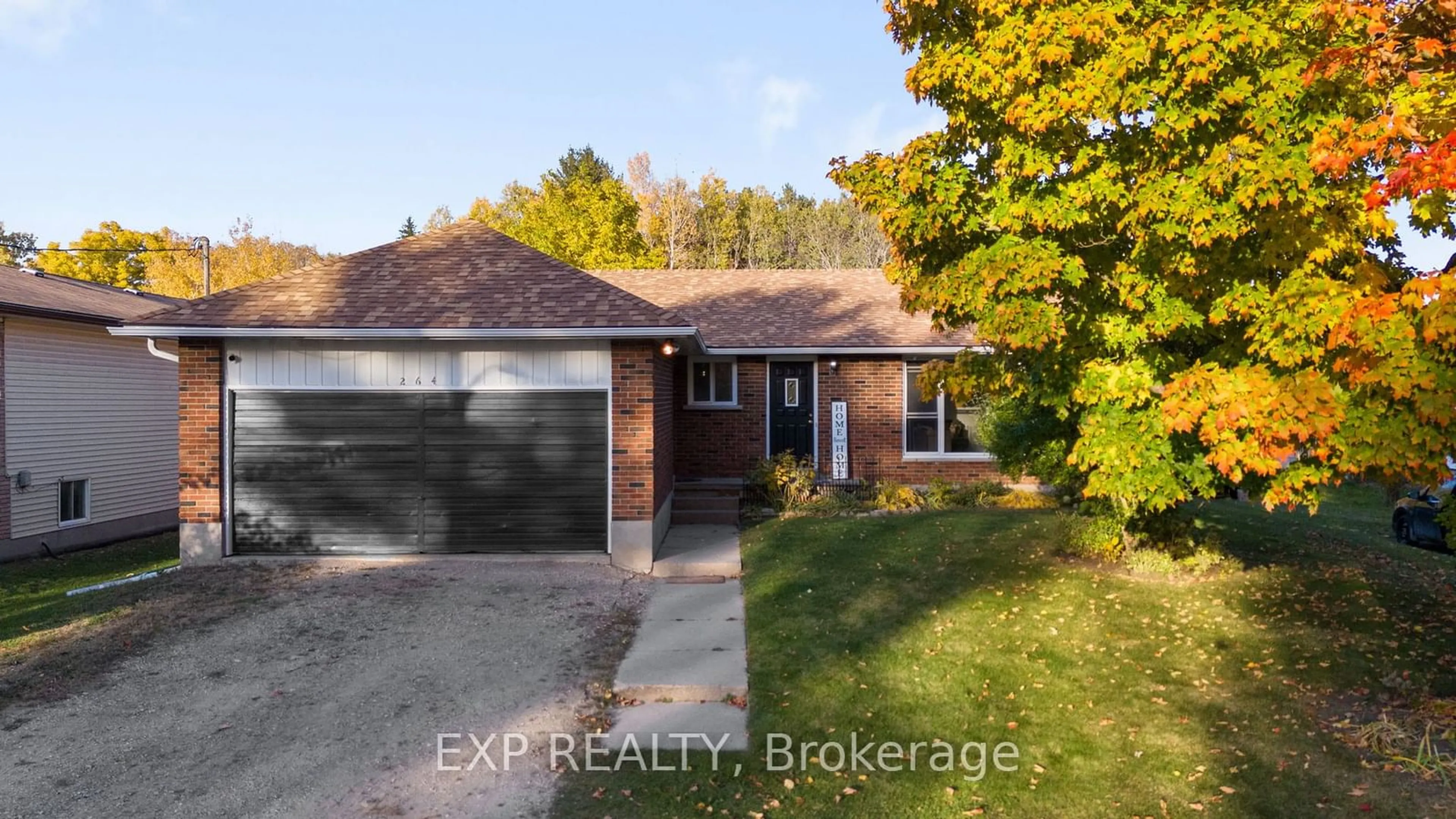 Frontside or backside of a home, cottage for 264 Warrington Rd, Clearview Ontario L0M 1S0