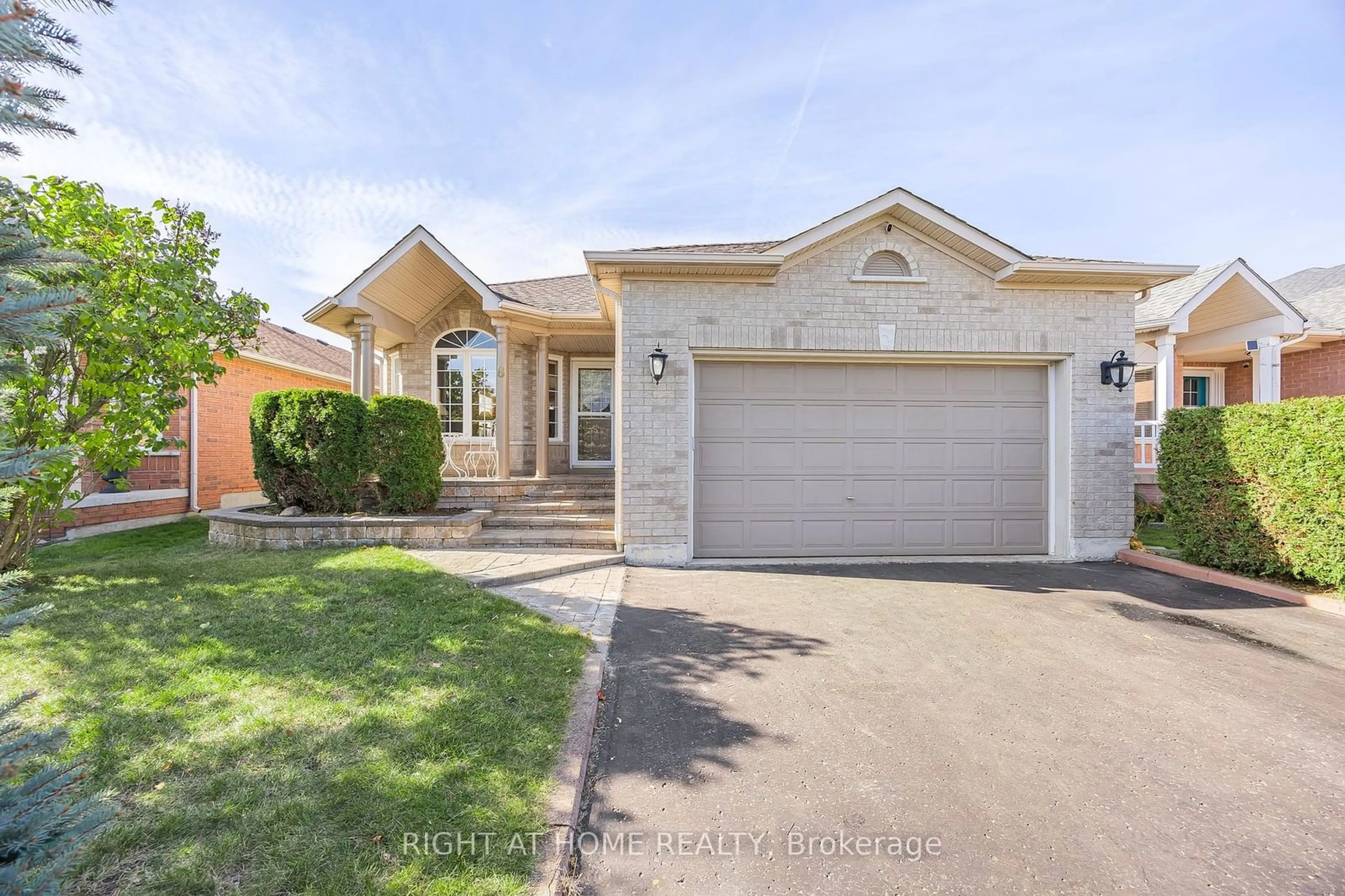 Frontside or backside of a home, the street view for 8 Duval Dr, Barrie Ontario L4M 6V2