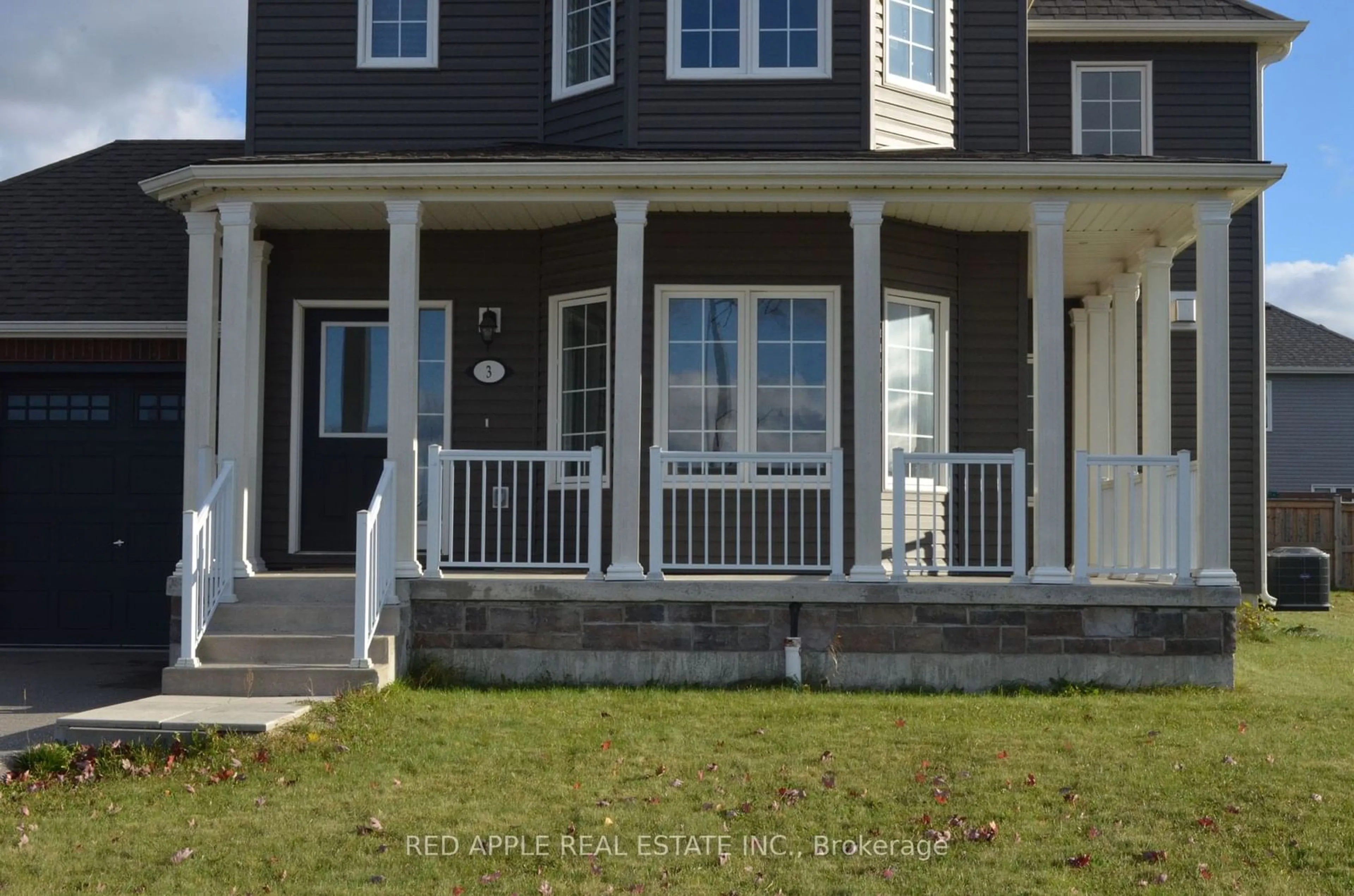 Frontside or backside of a home, cottage for 3 Beverly St, Springwater Ontario L0L 1P0