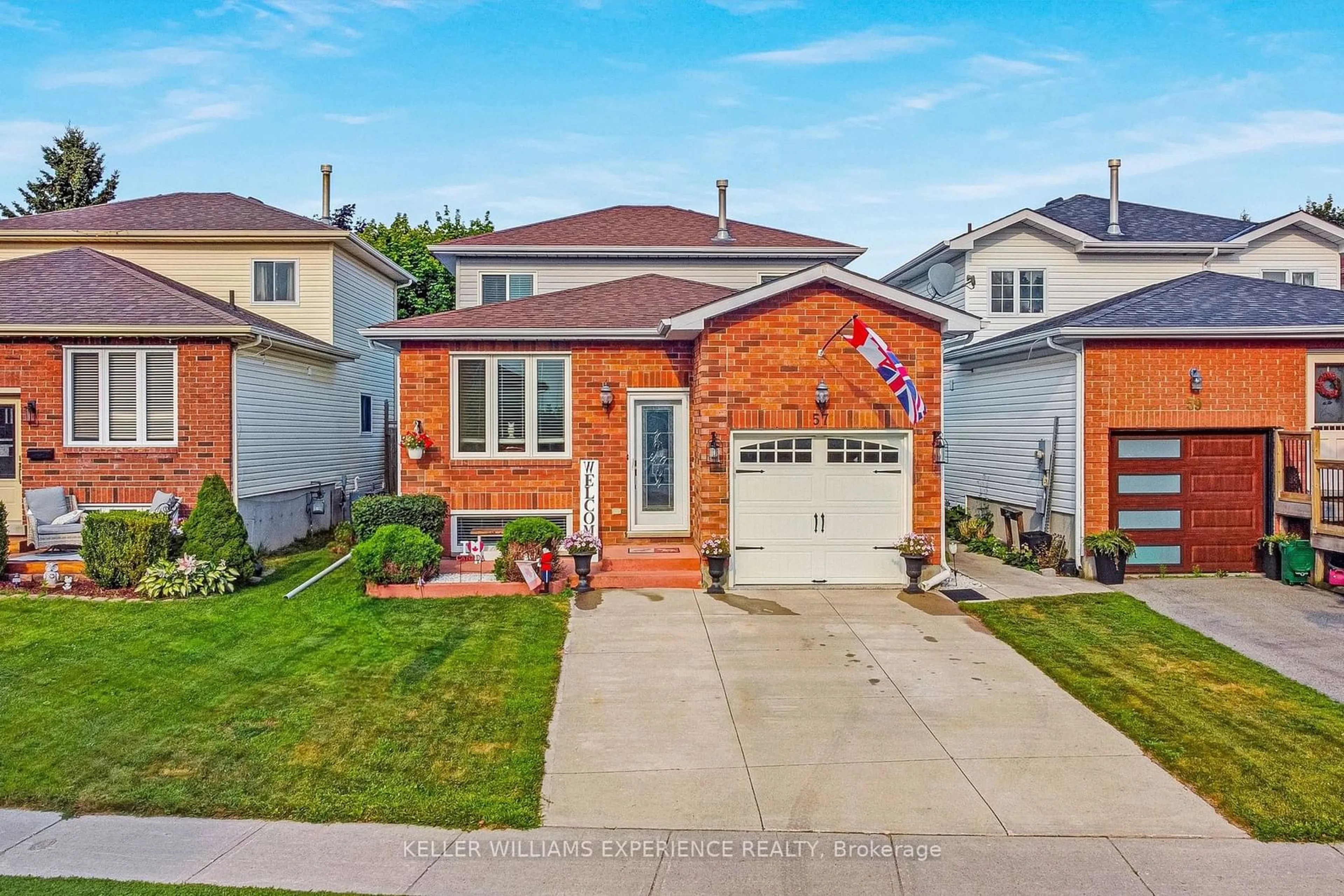 Frontside or backside of a home, the street view for 57 Downing Cres, Barrie Ontario L4N 8V6