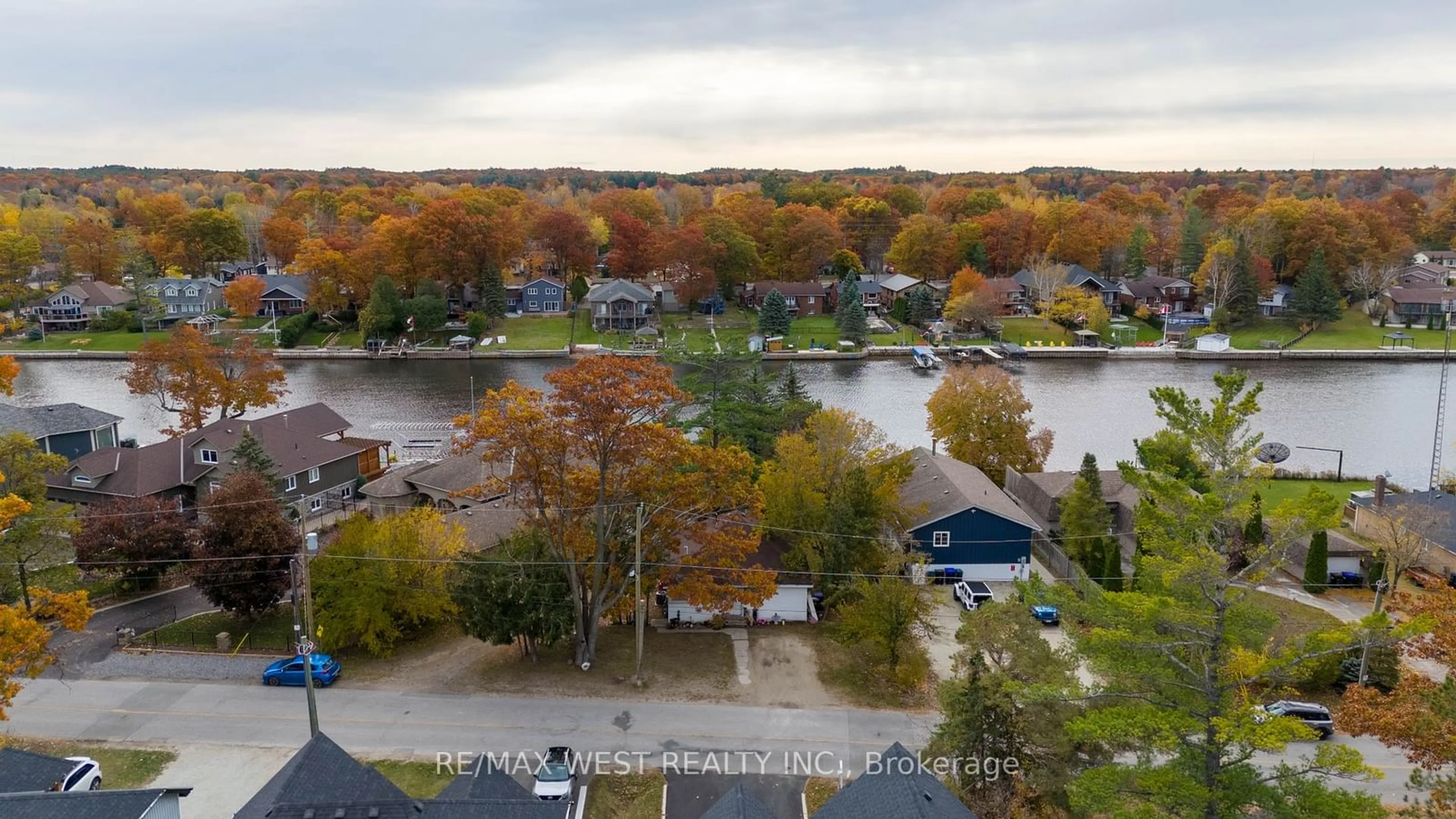 A pic from exterior of the house or condo, the view of lake or river for 75 Old Mosley St, Wasaga Beach Ontario L9Z 2X1