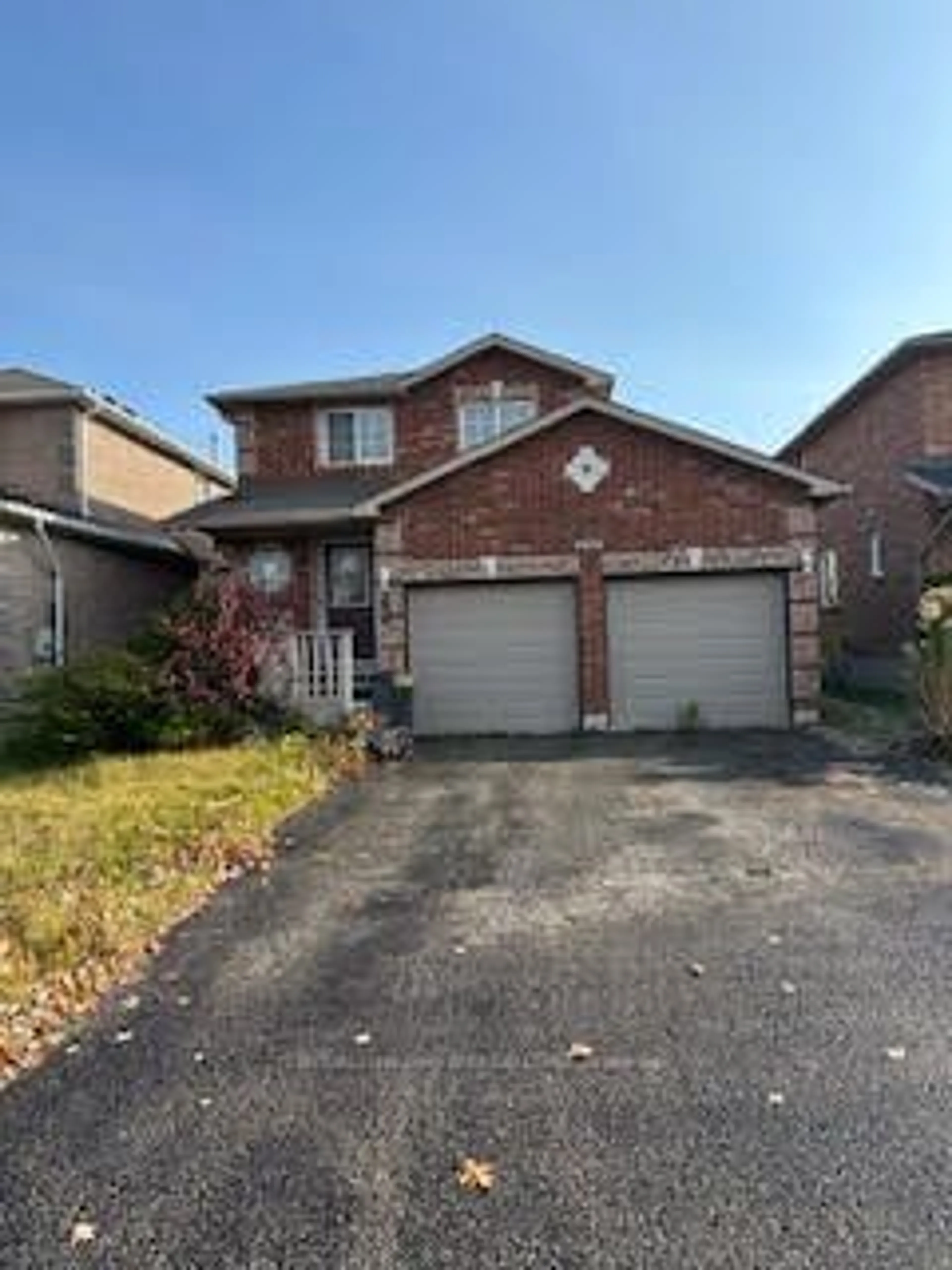 Frontside or backside of a home, the street view for 232 Nathan Cres, Barrie Ontario L4N 0N3