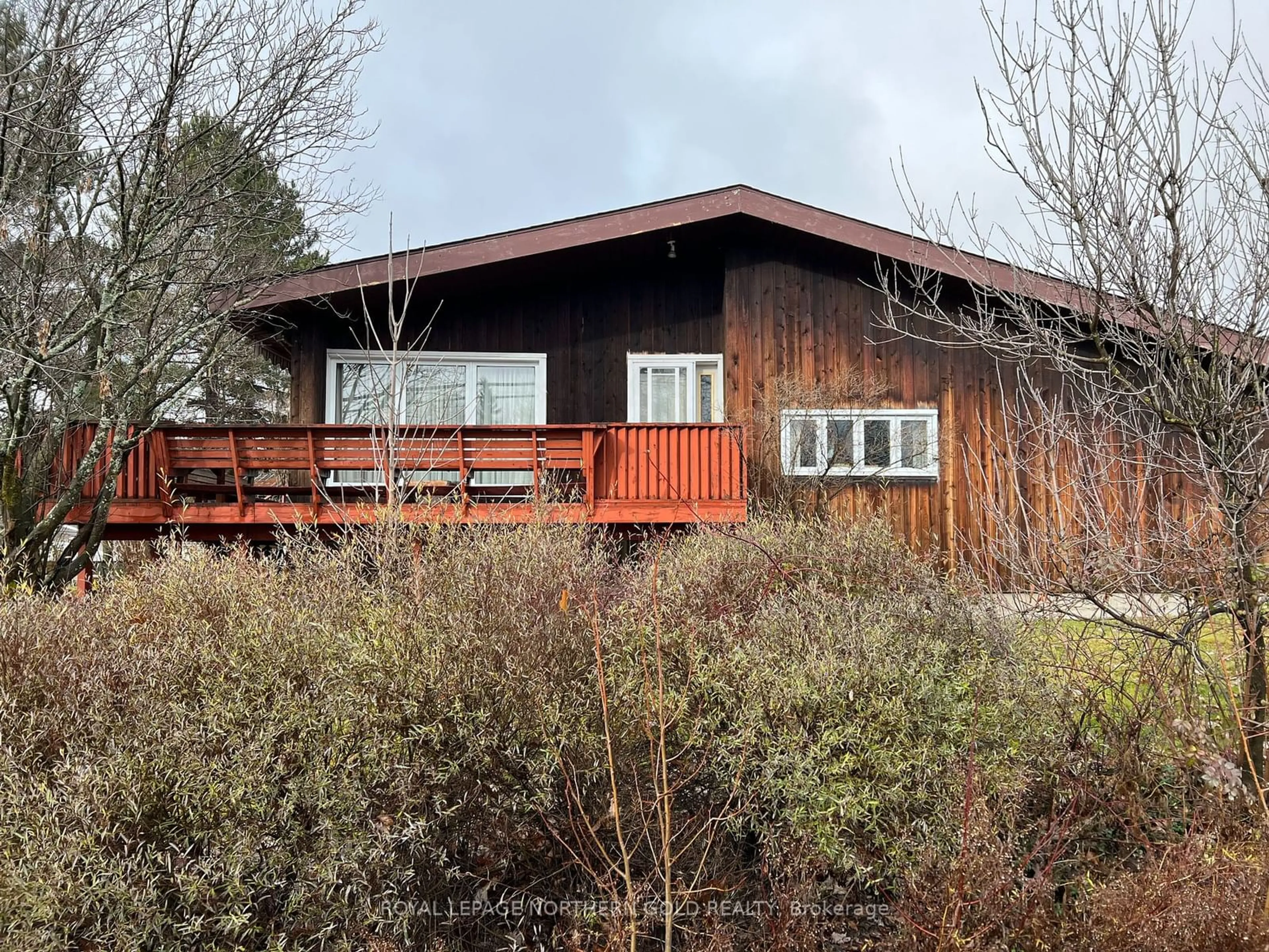 Frontside or backside of a home, cottage for 1 Algonquin Ave, Kirkland Lake Ontario P2N 1C1