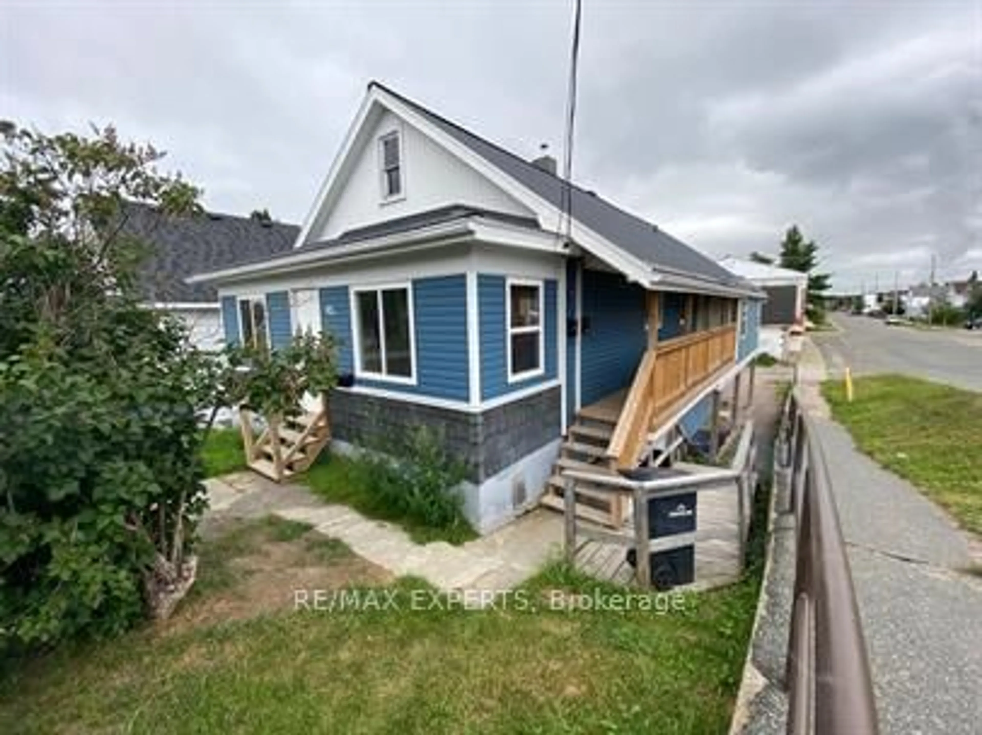 Frontside or backside of a home, cottage for 91 Taylor Ave, Kirkland Lake Ontario P2N 2L5